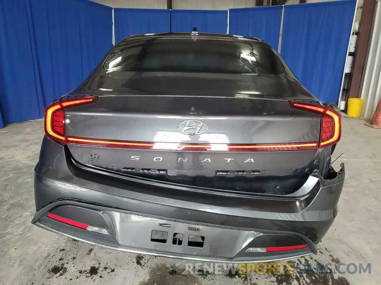 6 Photograph of a damaged car 5NPEG4JA1LH055810 HYUNDAI SONATA 2020