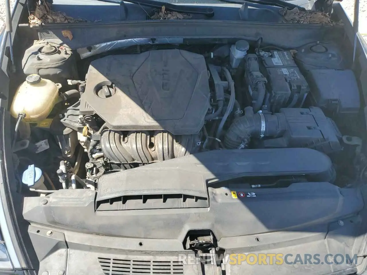 12 Photograph of a damaged car 5NPEG4JA1LH058576 HYUNDAI SONATA 2020