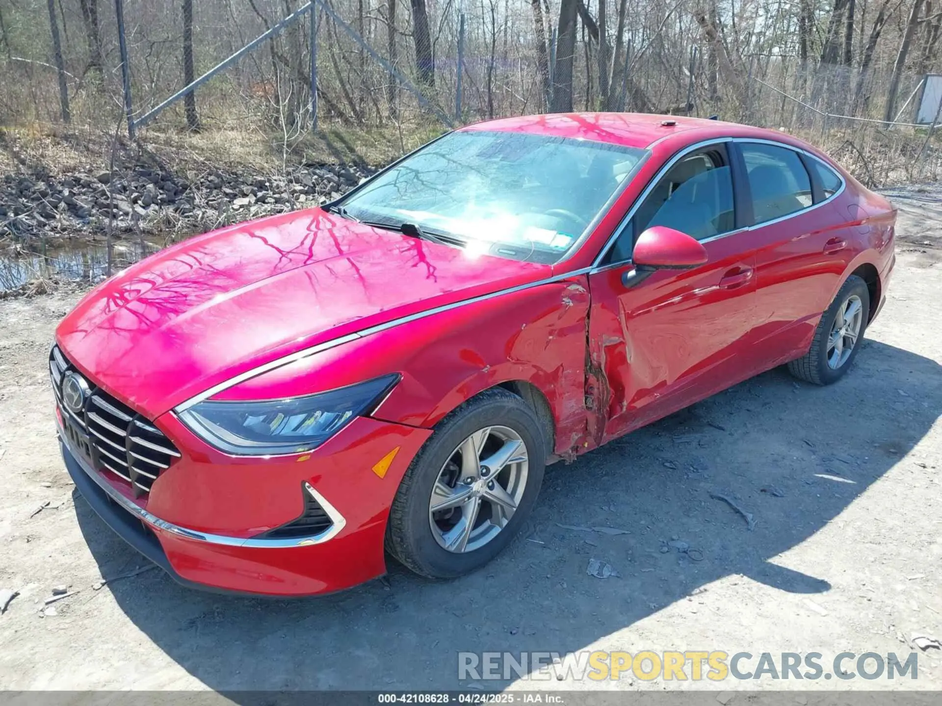 6 Photograph of a damaged car 5NPEG4JA3LH021755 HYUNDAI SONATA 2020