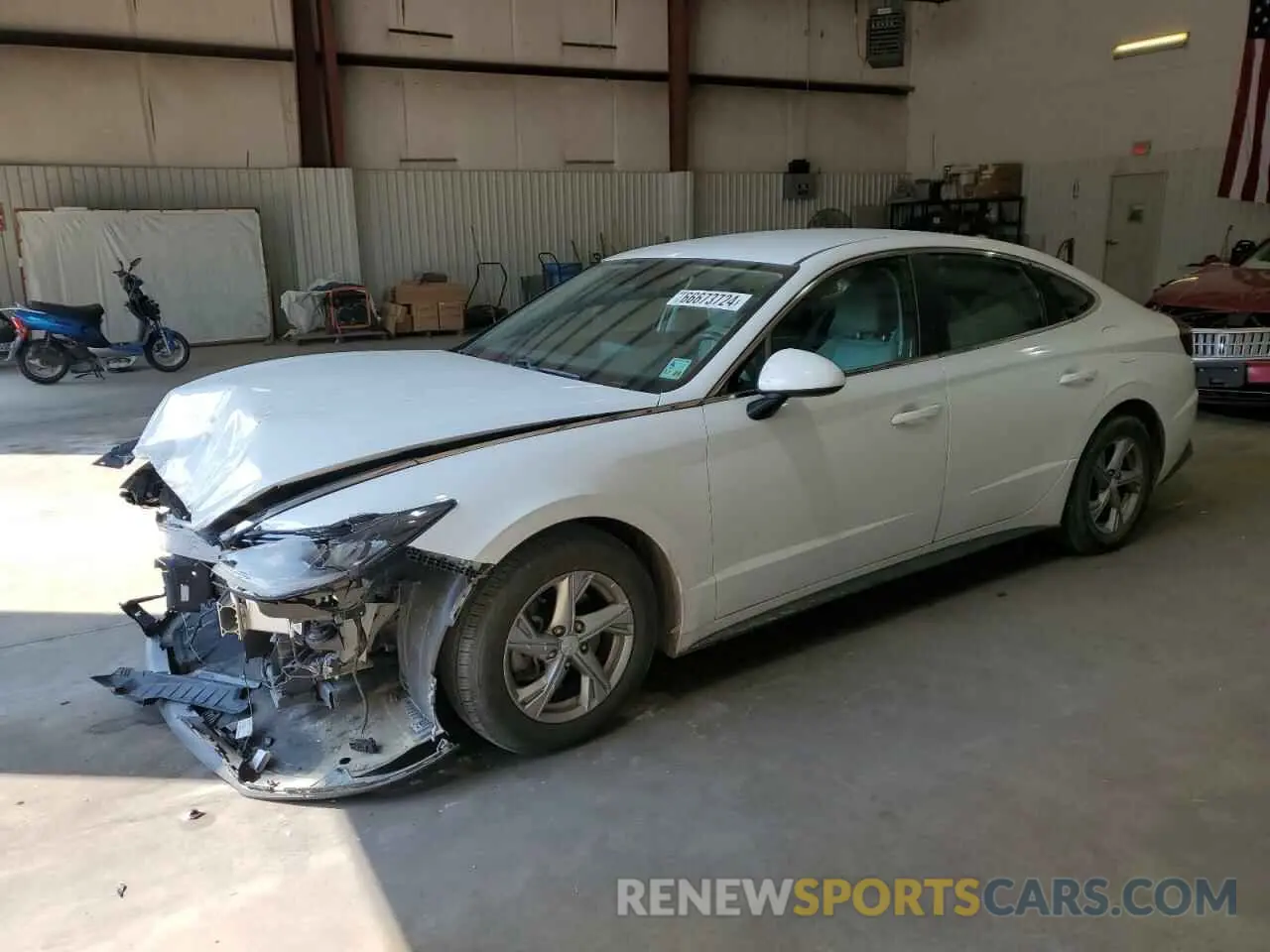 1 Photograph of a damaged car 5NPEG4JA3LH032402 HYUNDAI SONATA 2020