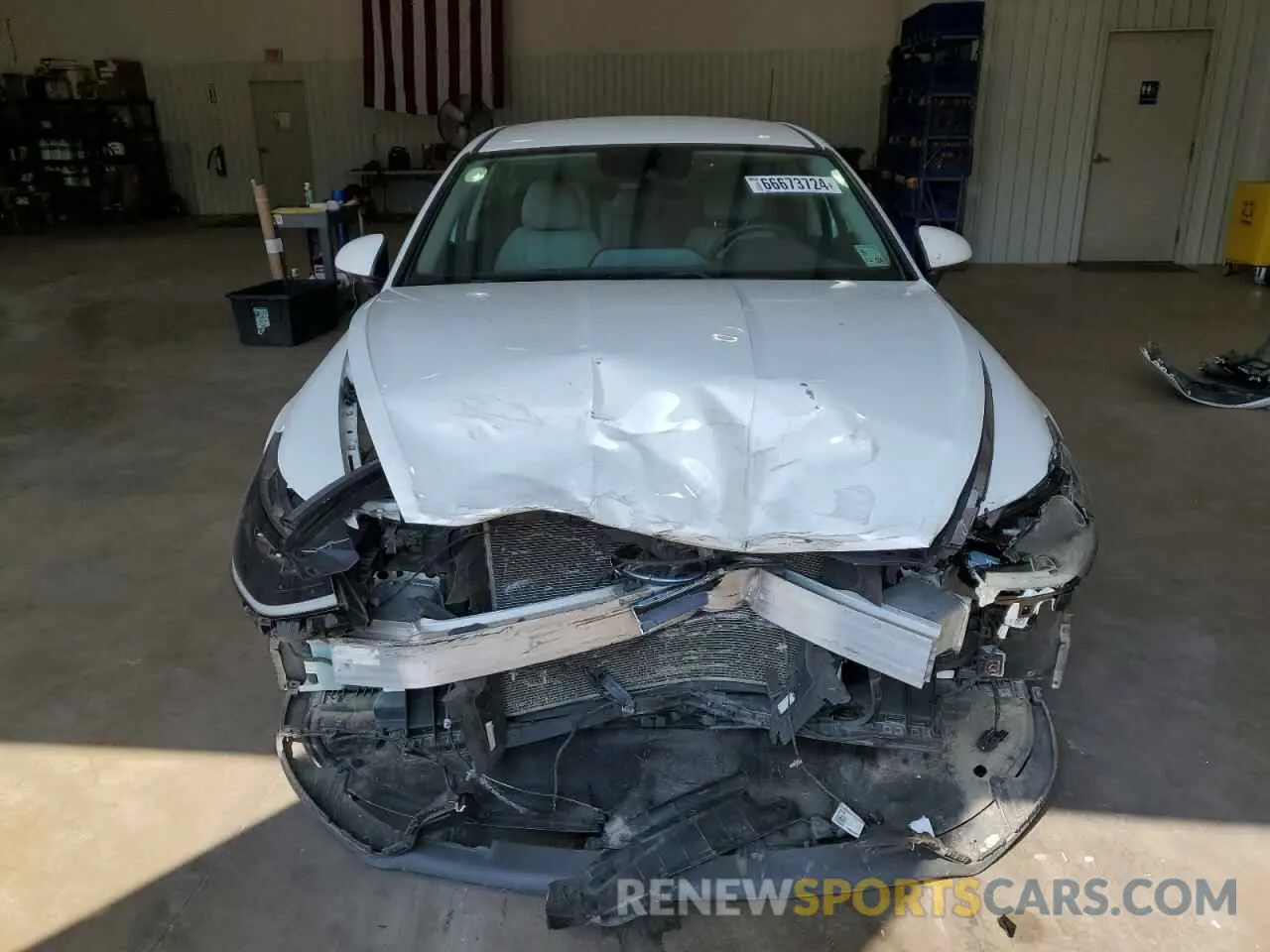5 Photograph of a damaged car 5NPEG4JA3LH032402 HYUNDAI SONATA 2020