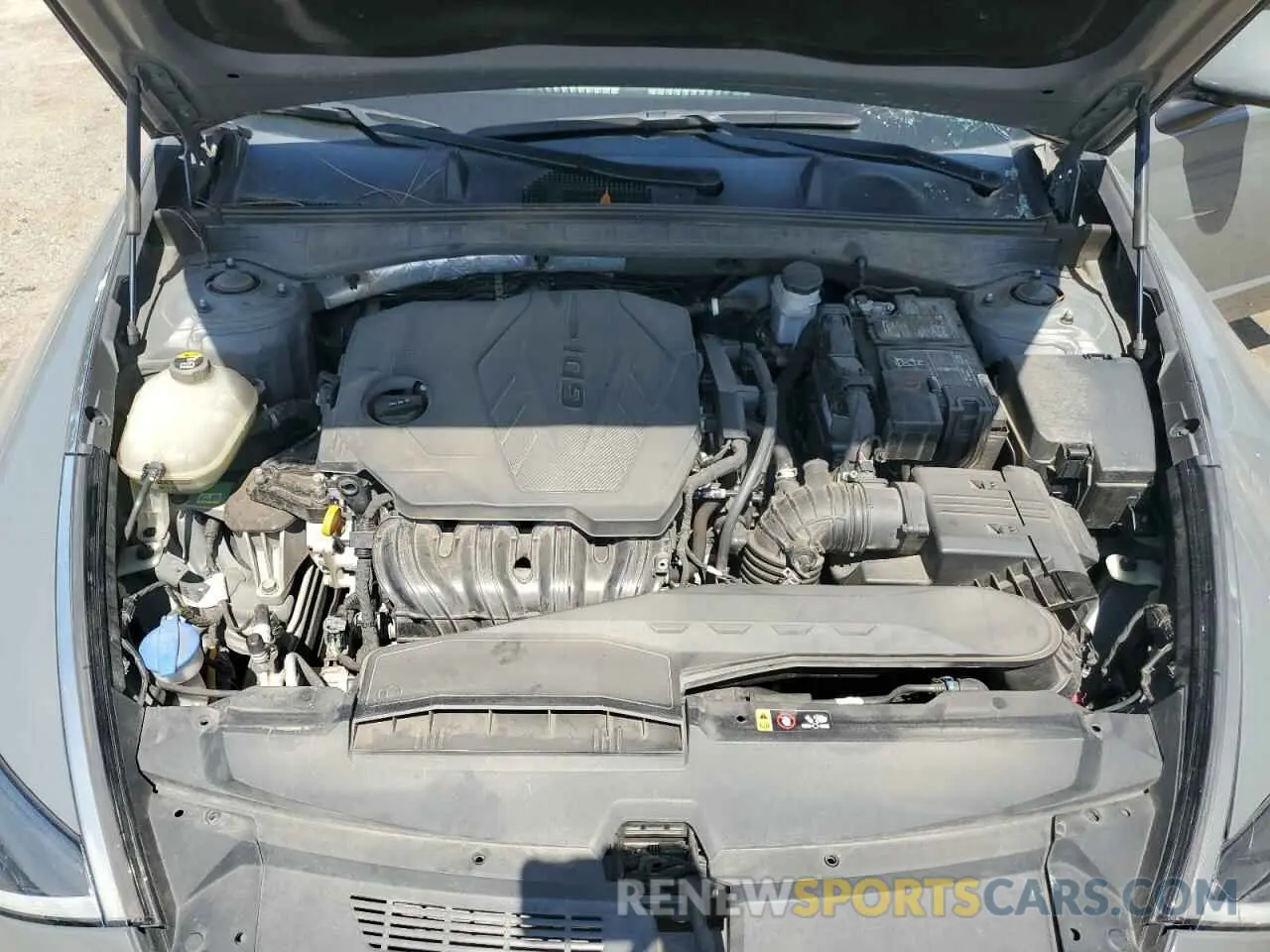 11 Photograph of a damaged car 5NPEG4JA3LH062533 HYUNDAI SONATA 2020