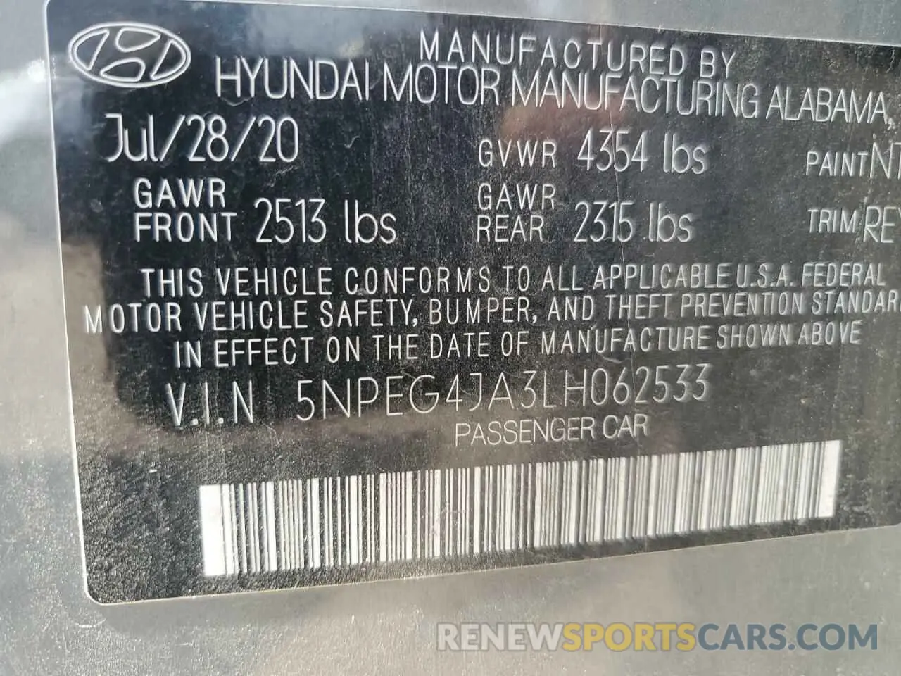 12 Photograph of a damaged car 5NPEG4JA3LH062533 HYUNDAI SONATA 2020