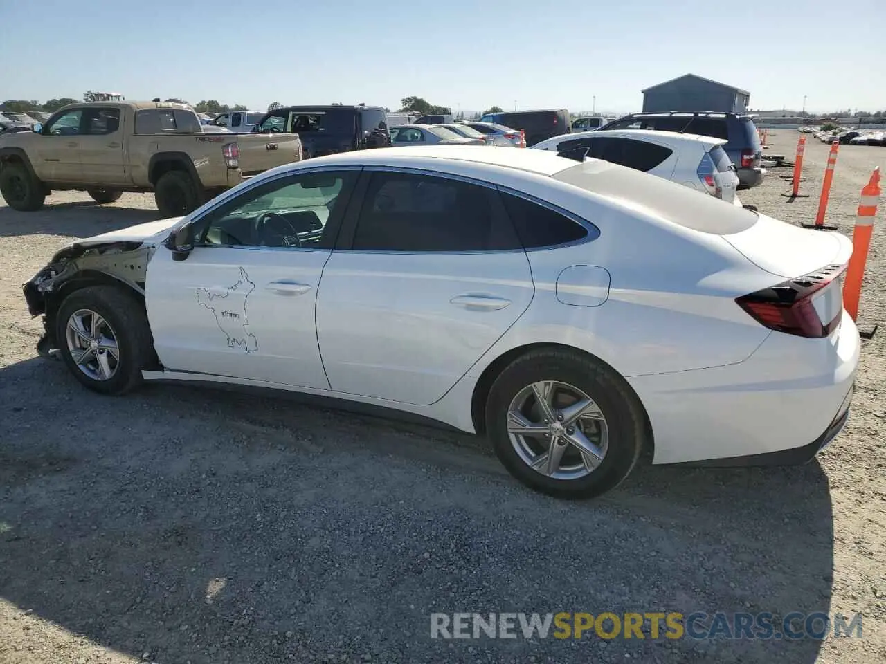 2 Photograph of a damaged car 5NPEG4JA4LH026091 HYUNDAI SONATA 2020