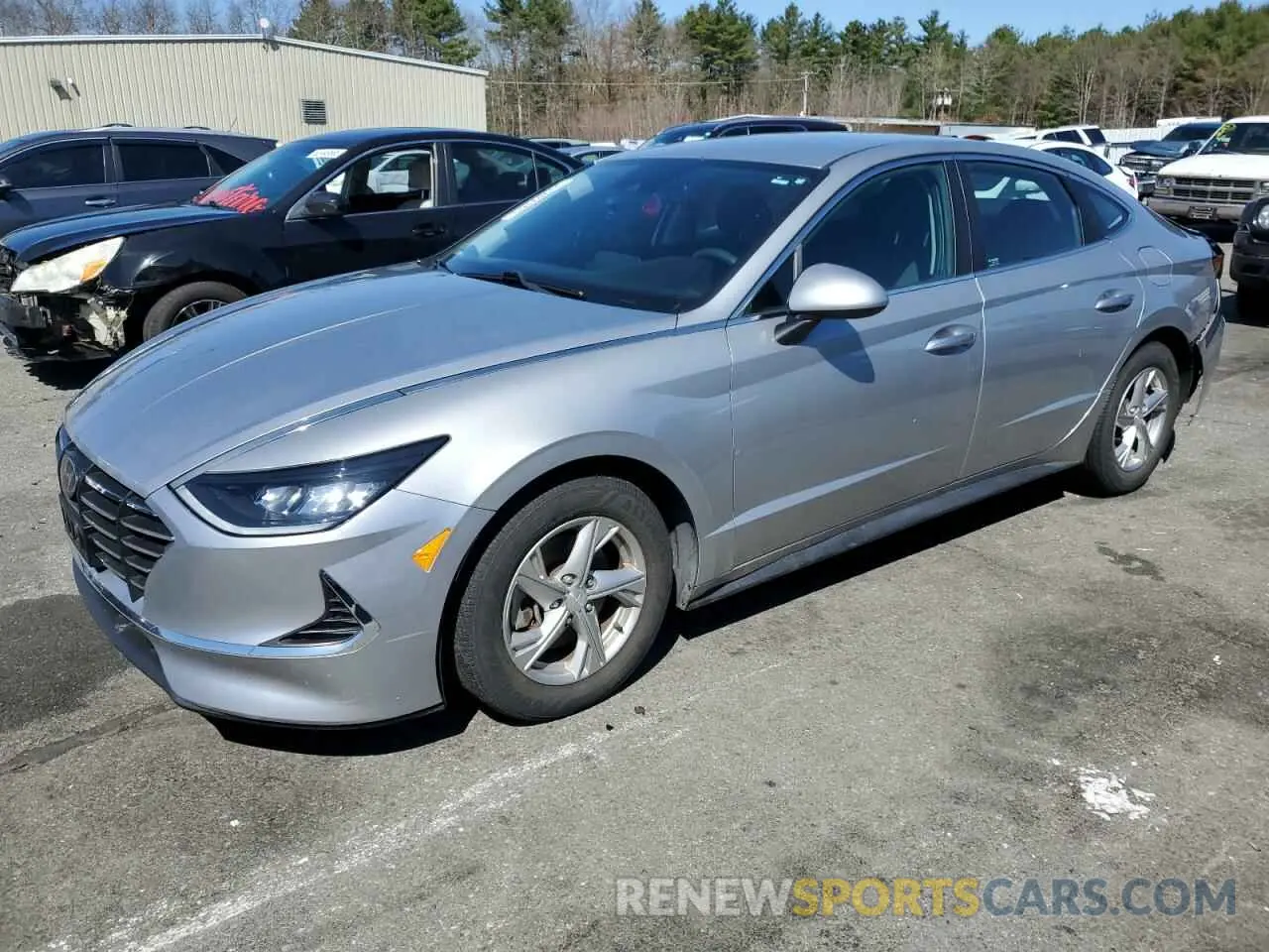 1 Photograph of a damaged car 5NPEG4JA4LH037608 HYUNDAI SONATA 2020