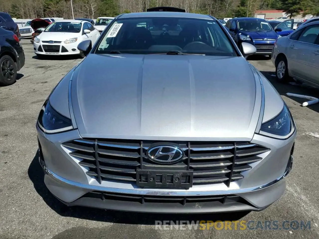 5 Photograph of a damaged car 5NPEG4JA4LH037608 HYUNDAI SONATA 2020