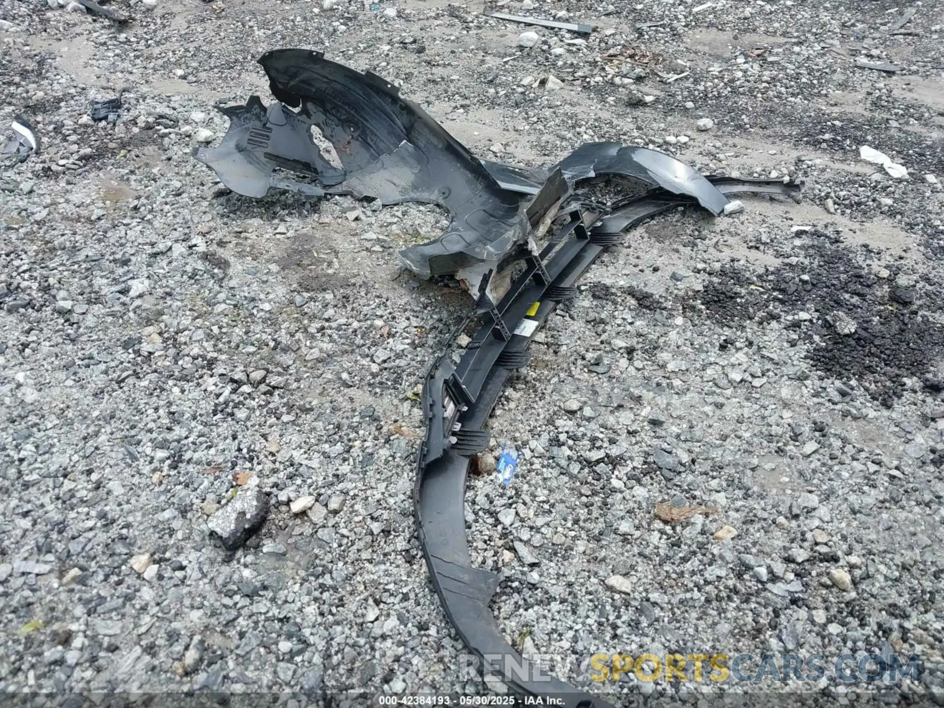 11 Photograph of a damaged car 5NPEG4JA4LH048043 HYUNDAI SONATA 2020