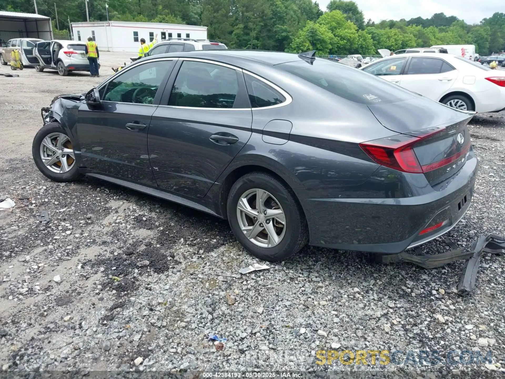 3 Photograph of a damaged car 5NPEG4JA4LH048043 HYUNDAI SONATA 2020