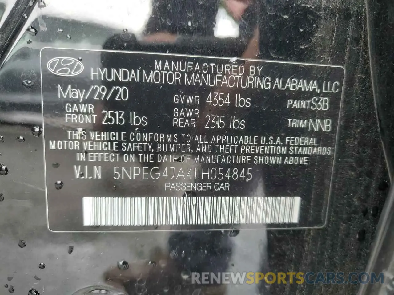 12 Photograph of a damaged car 5NPEG4JA4LH054845 HYUNDAI SONATA 2020