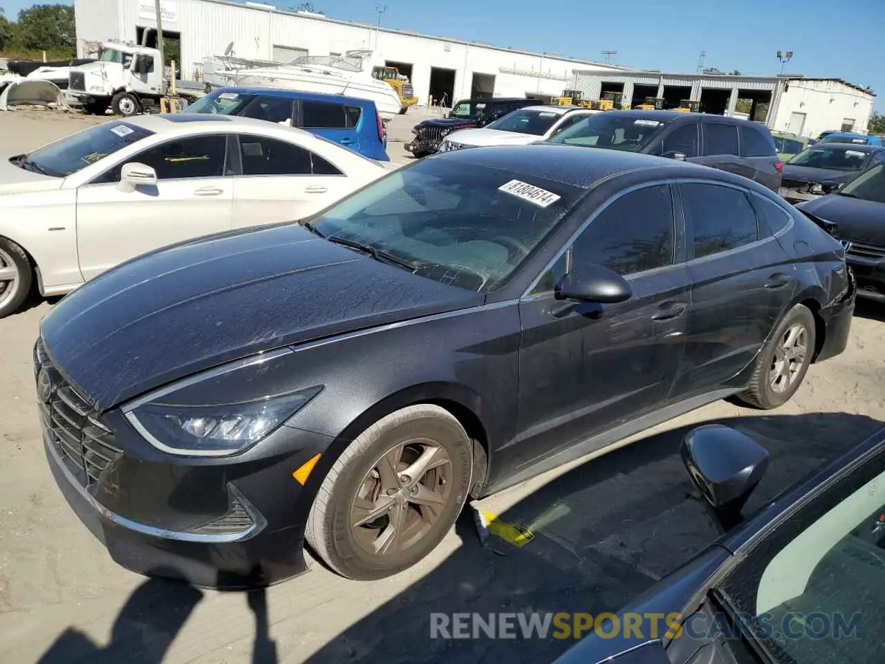 1 Photograph of a damaged car 5NPEG4JA5LH022017 HYUNDAI SONATA 2020