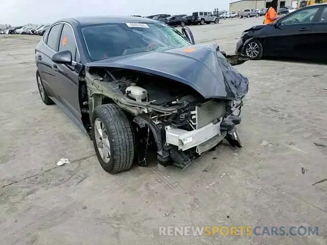 11 Photograph of a damaged car 5NPEG4JA5LH056166 HYUNDAI SONATA 2020