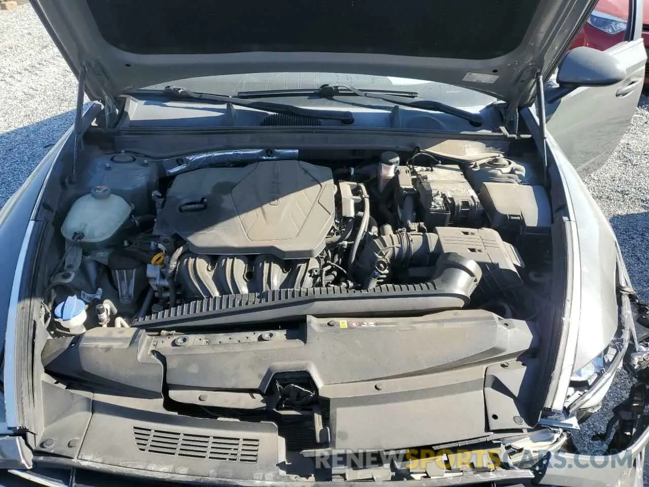 11 Photograph of a damaged car 5NPEG4JA6LH008286 HYUNDAI SONATA 2020