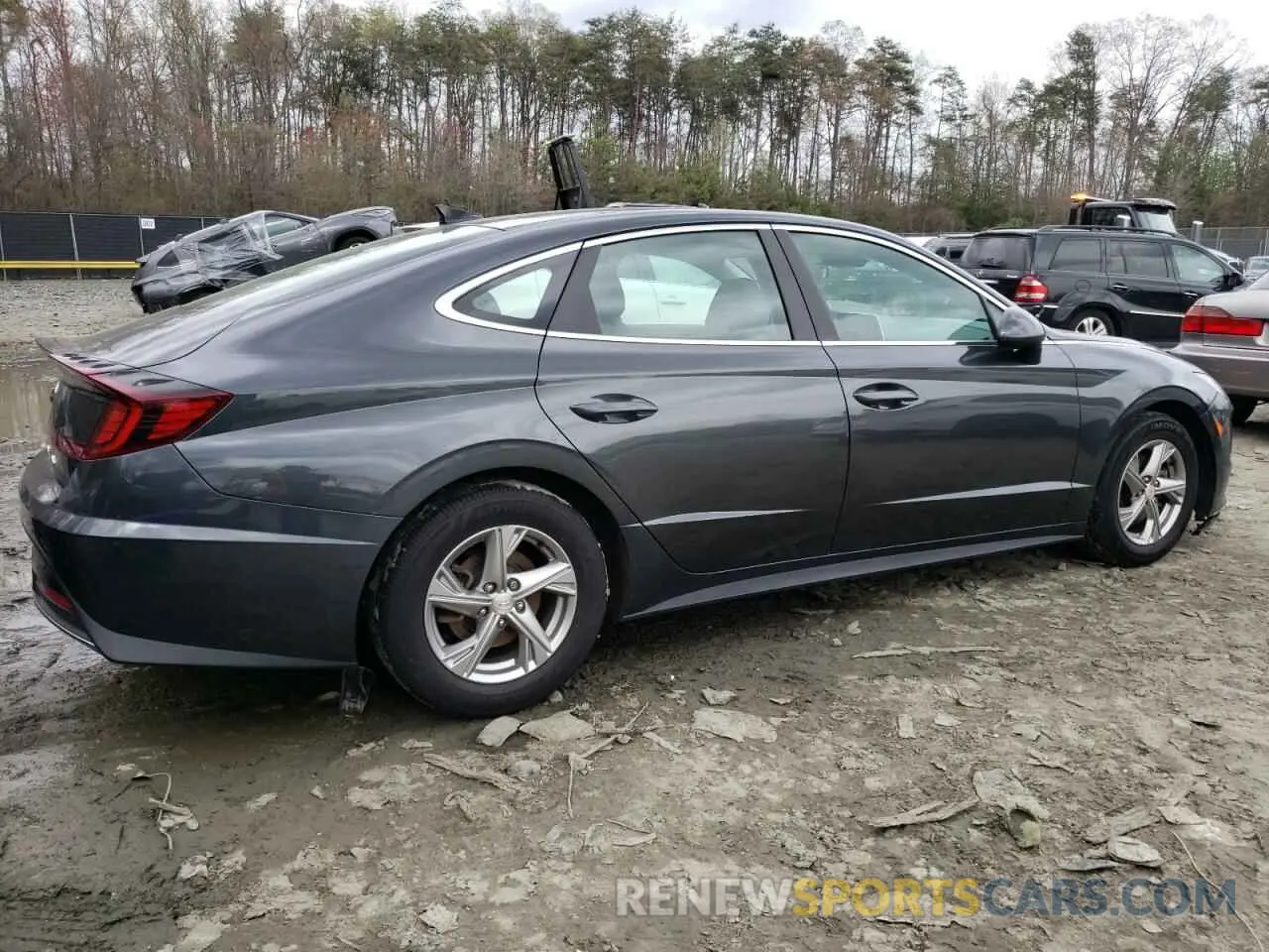 3 Photograph of a damaged car 5NPEG4JA6LH008434 HYUNDAI SONATA 2020