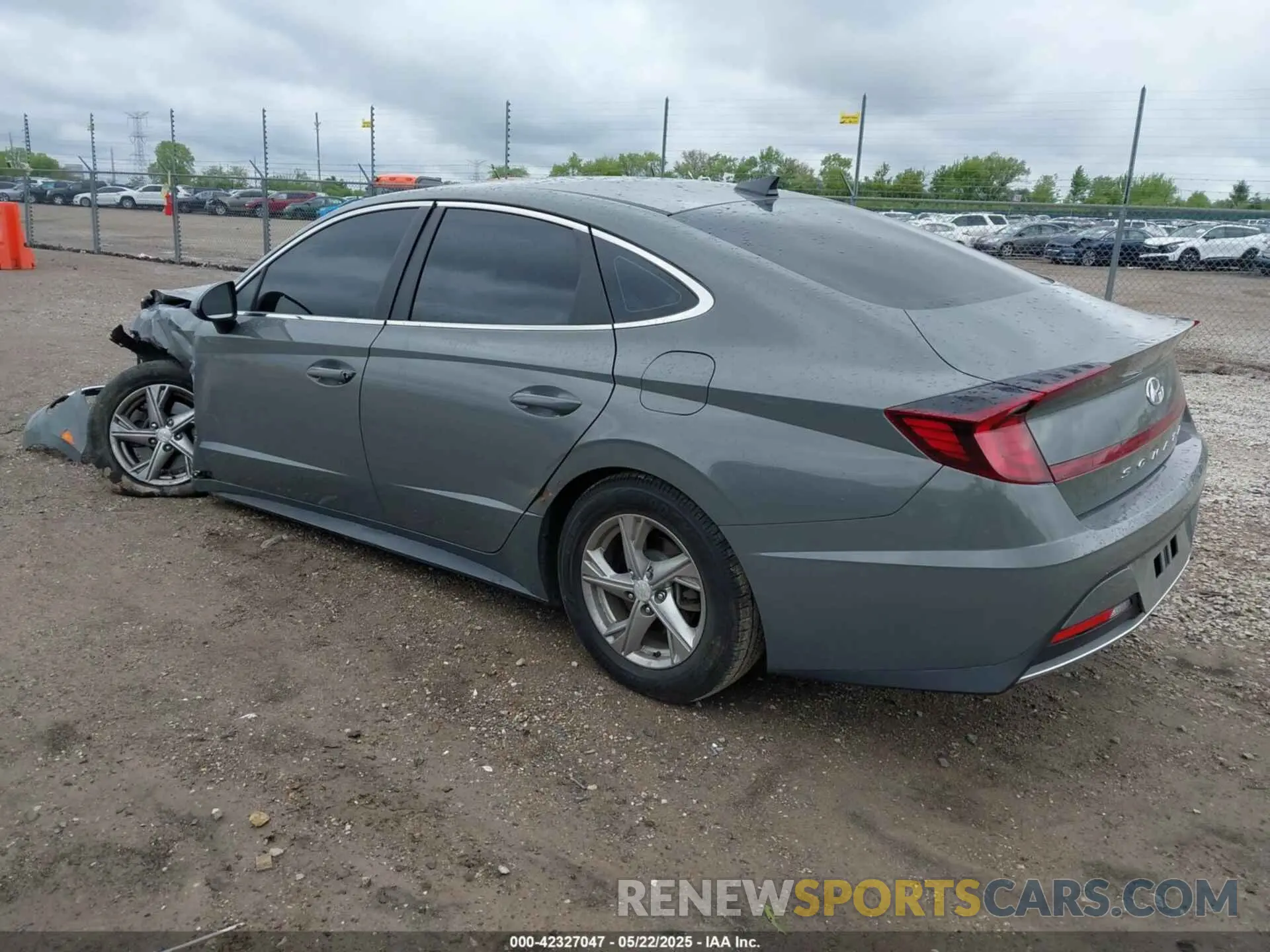 3 Photograph of a damaged car 5NPEG4JA6LH039716 HYUNDAI SONATA 2020