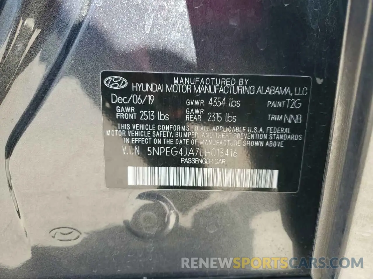 12 Photograph of a damaged car 5NPEG4JA7LH013416 HYUNDAI SONATA 2020
