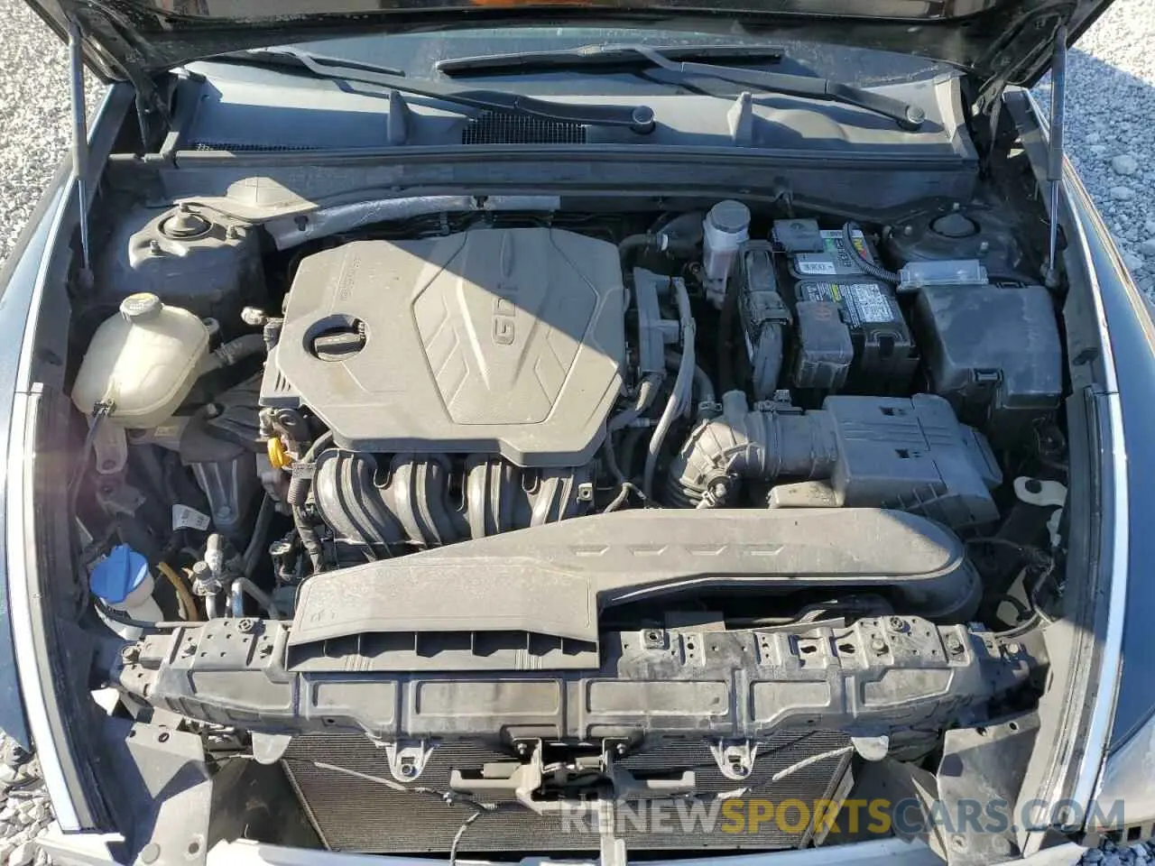 11 Photograph of a damaged car 5NPEG4JA7LH056766 HYUNDAI SONATA 2020