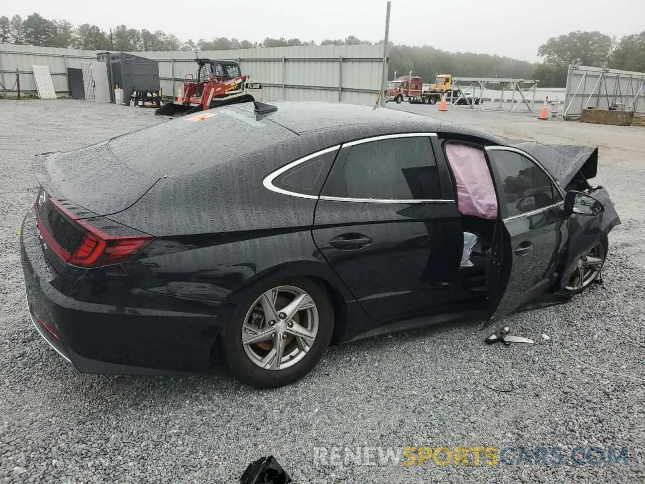 3 Photograph of a damaged car 5NPEG4JA9LH012798 HYUNDAI SONATA 2020