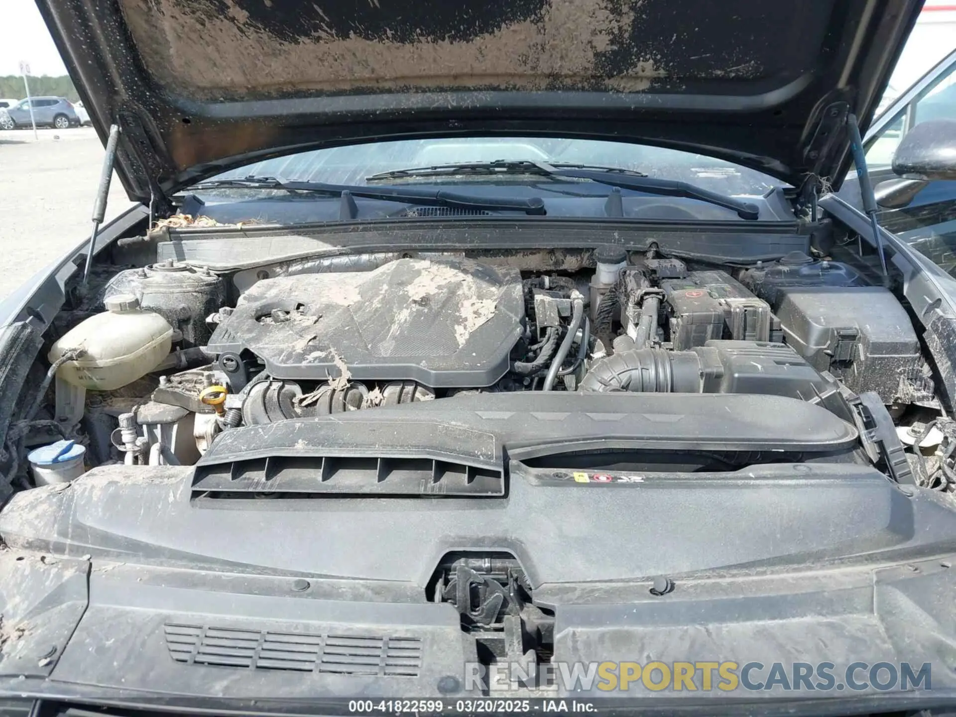 10 Photograph of a damaged car 5NPEG4JA9LH056882 HYUNDAI SONATA 2020