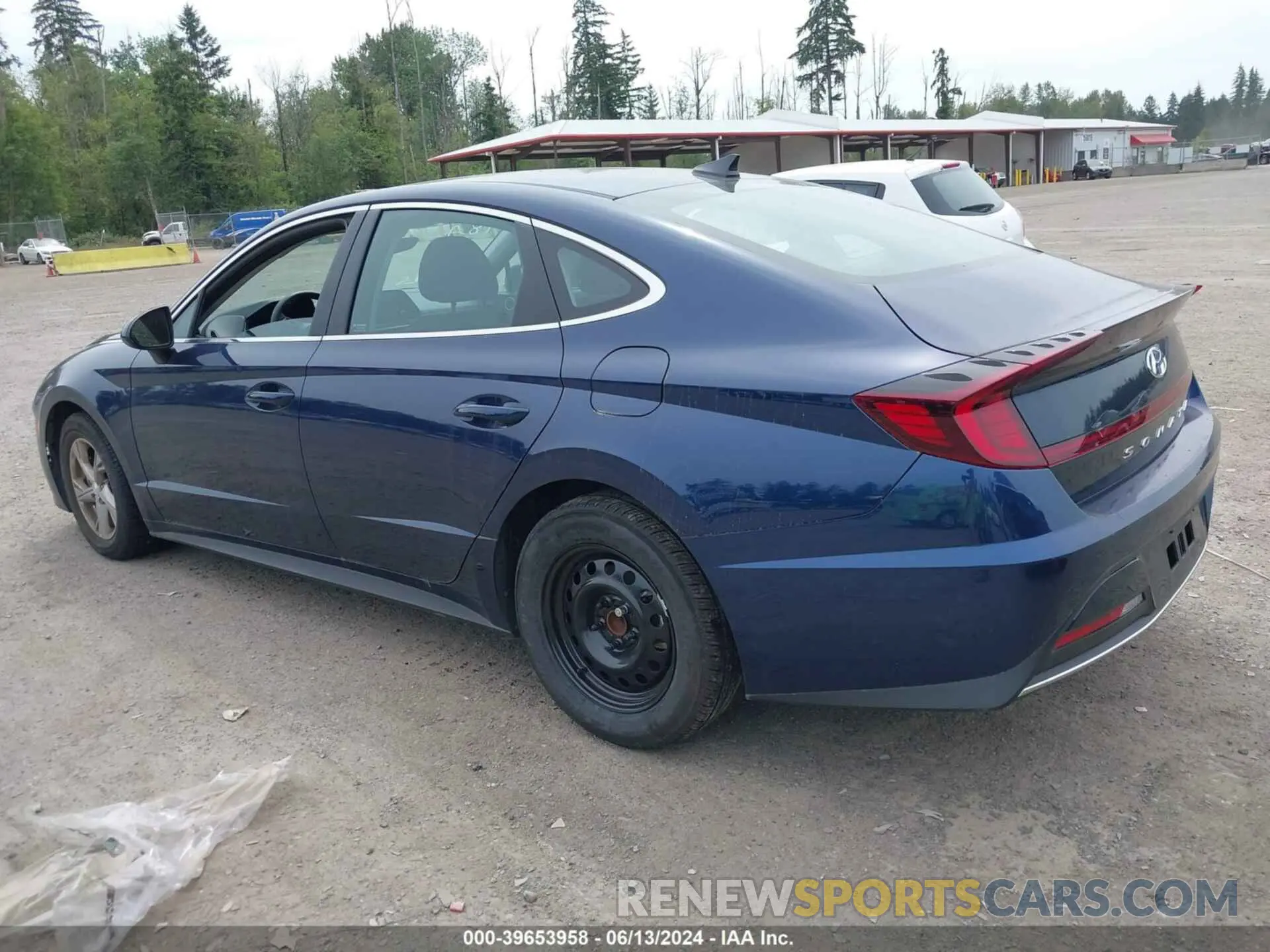 13 Photograph of a damaged car 5NPEG4JA9LH059362 HYUNDAI SONATA 2020