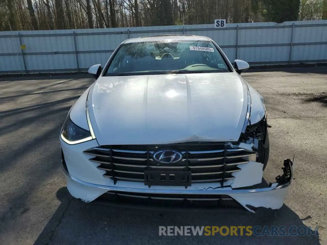 5 Photograph of a damaged car 5NPEG4JAXLH011739 HYUNDAI SONATA 2020