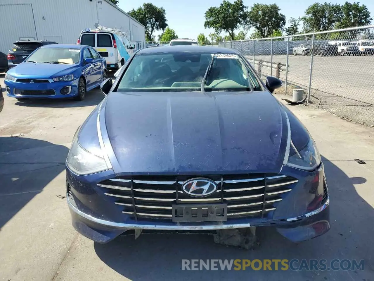 5 Photograph of a damaged car 5NPEG4JAXLH045065 HYUNDAI SONATA 2020