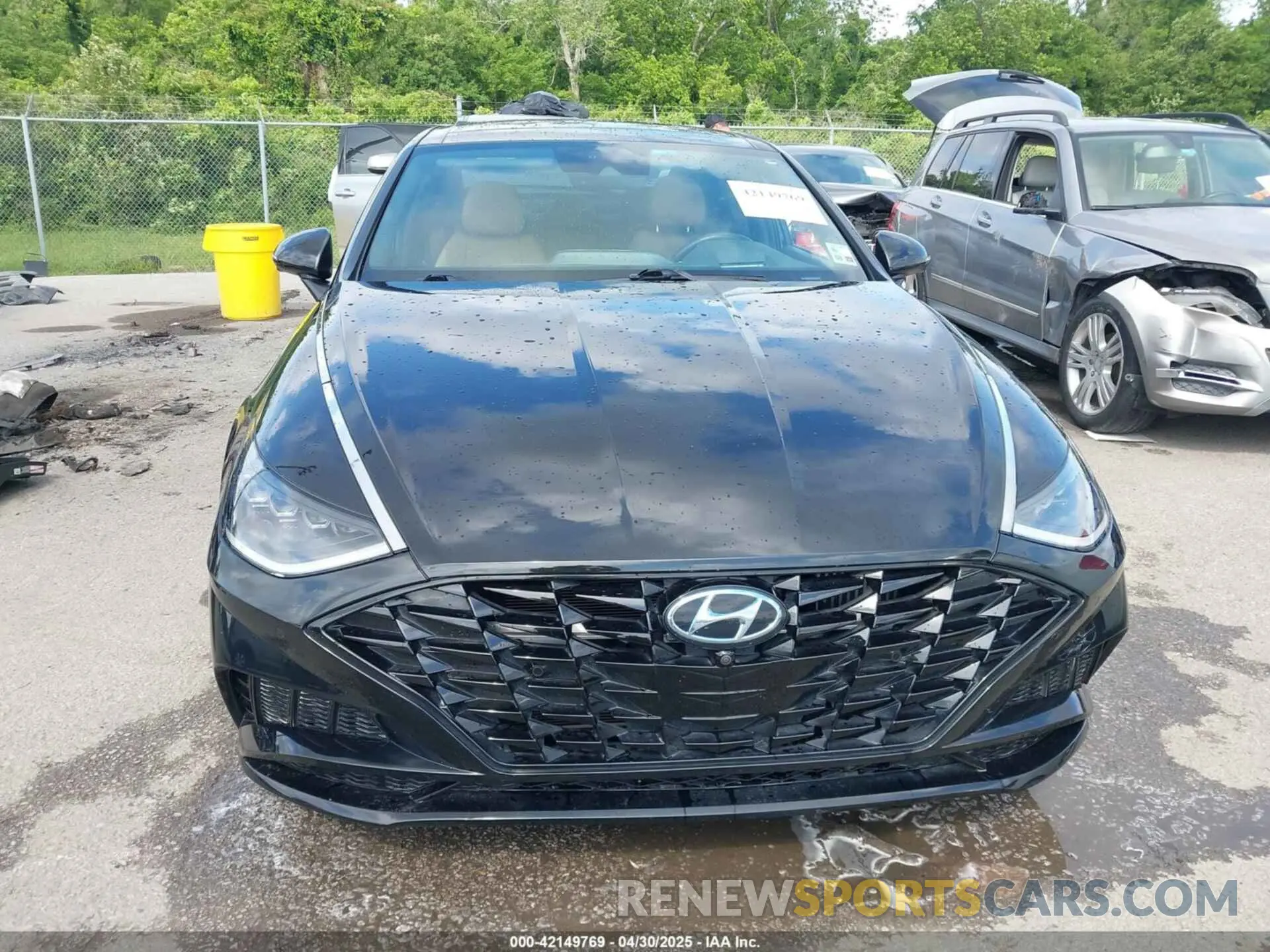 12 Photograph of a damaged car 5NPEH4J23LH051912 HYUNDAI SONATA 2020