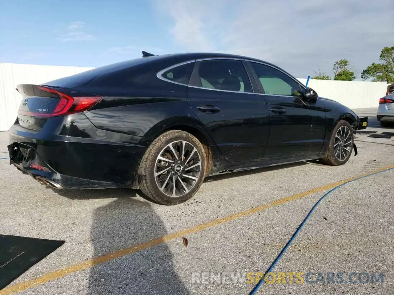 3 Photograph of a damaged car 5NPEH4J24LH031684 HYUNDAI SONATA 2020
