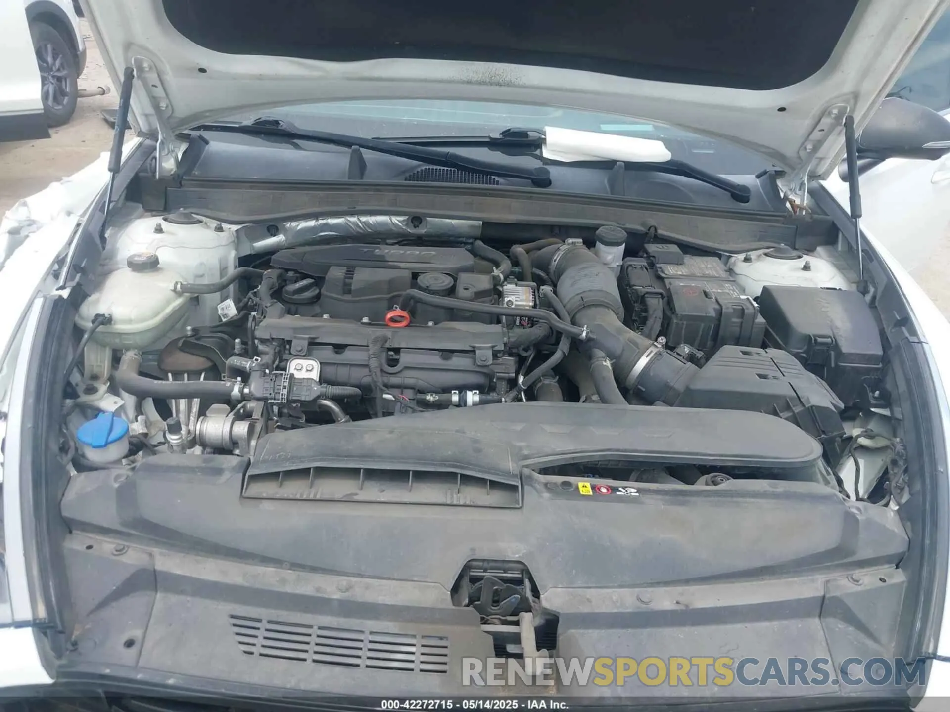 10 Photograph of a damaged car 5NPEH4J25LH025263 HYUNDAI SONATA 2020
