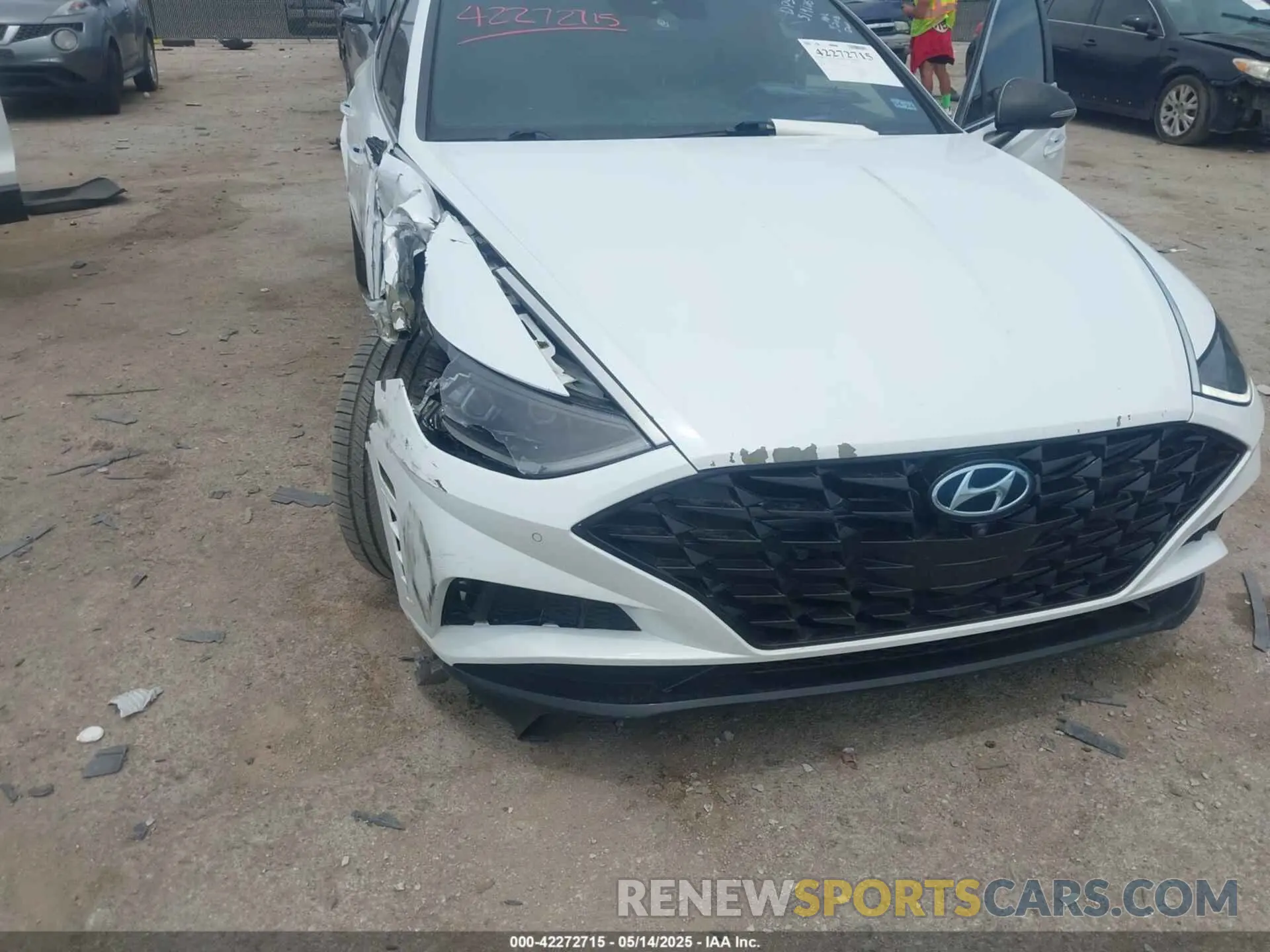 6 Photograph of a damaged car 5NPEH4J25LH025263 HYUNDAI SONATA 2020