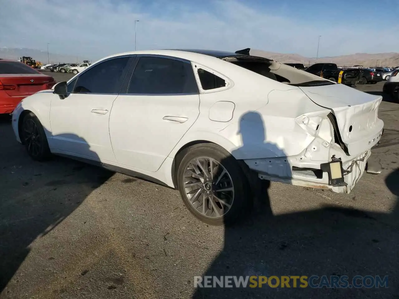 2 Photograph of a damaged car 5NPEH4J26LH031136 HYUNDAI SONATA 2020