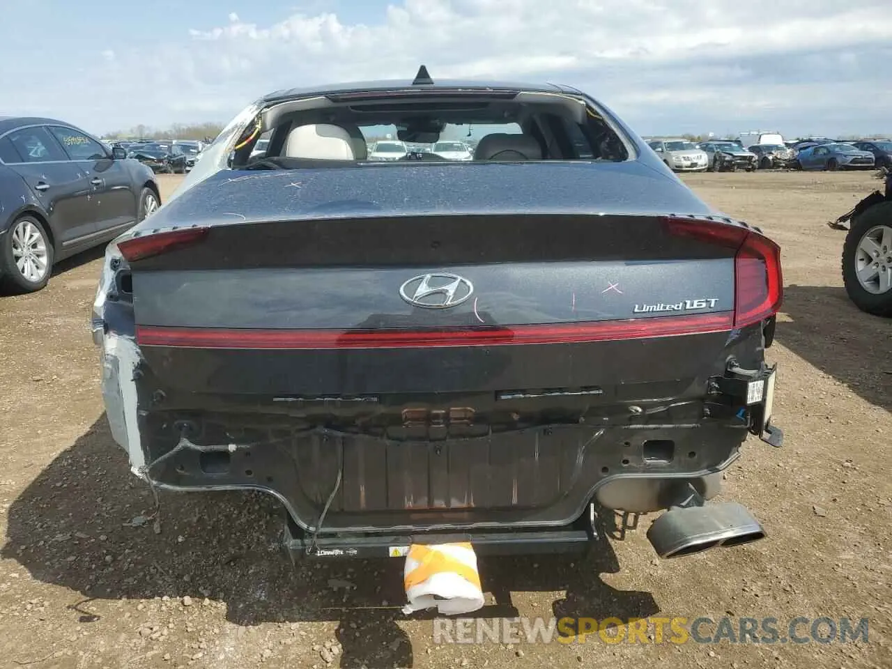 6 Photograph of a damaged car 5NPEH4J27LH023112 HYUNDAI SONATA 2020