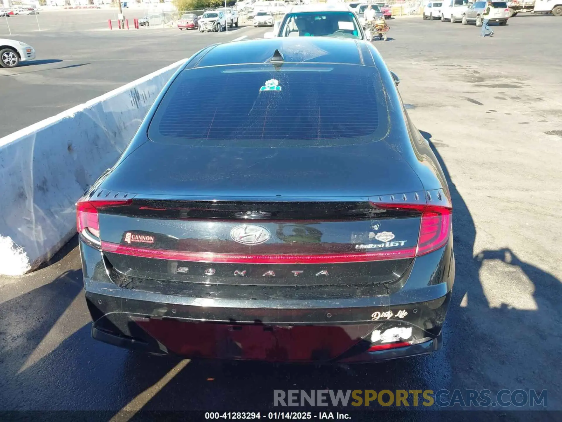 17 Photograph of a damaged car 5NPEH4J28LH032174 HYUNDAI SONATA 2020