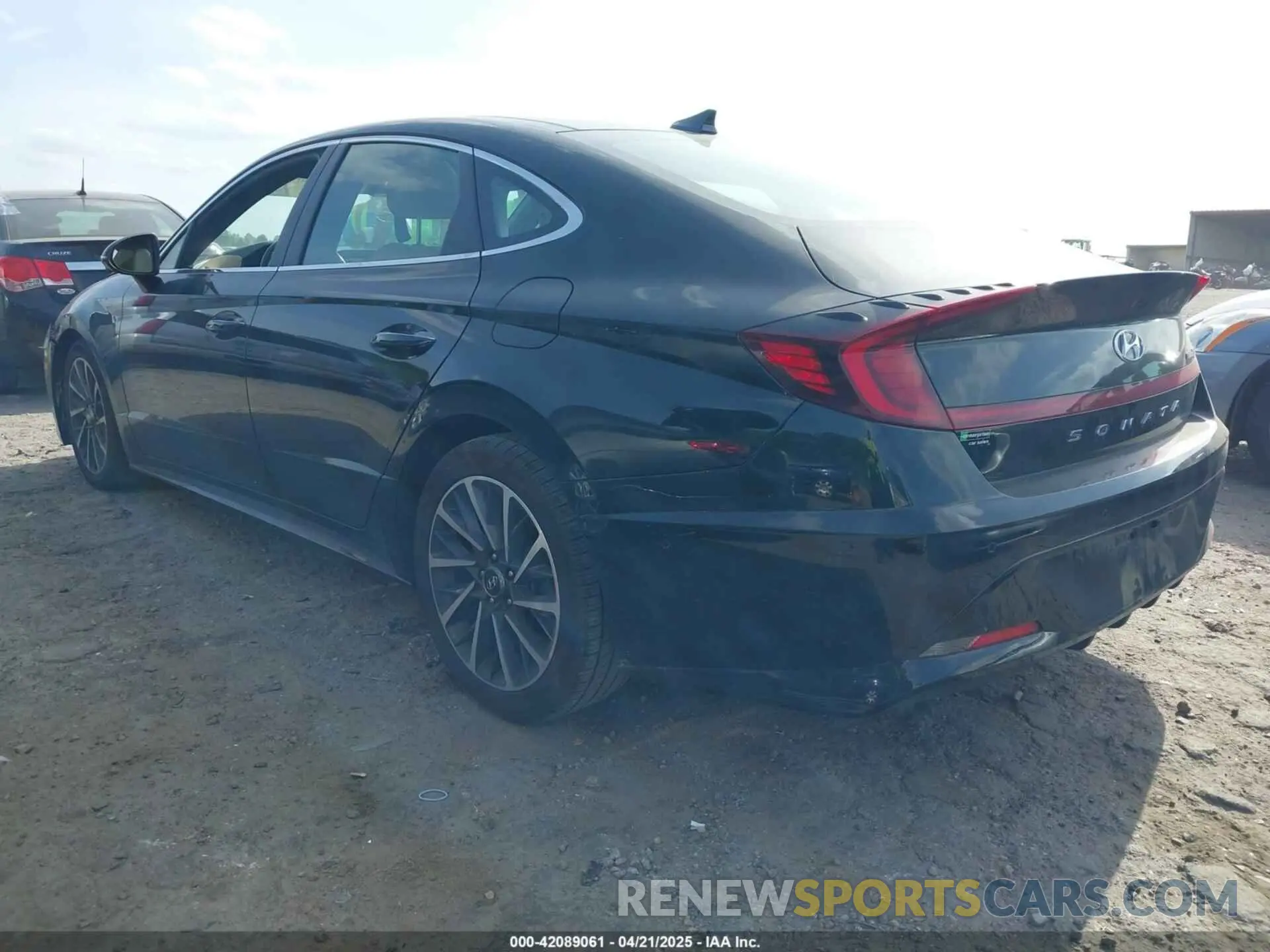 3 Photograph of a damaged car 5NPEH4J28LH032742 HYUNDAI SONATA 2020