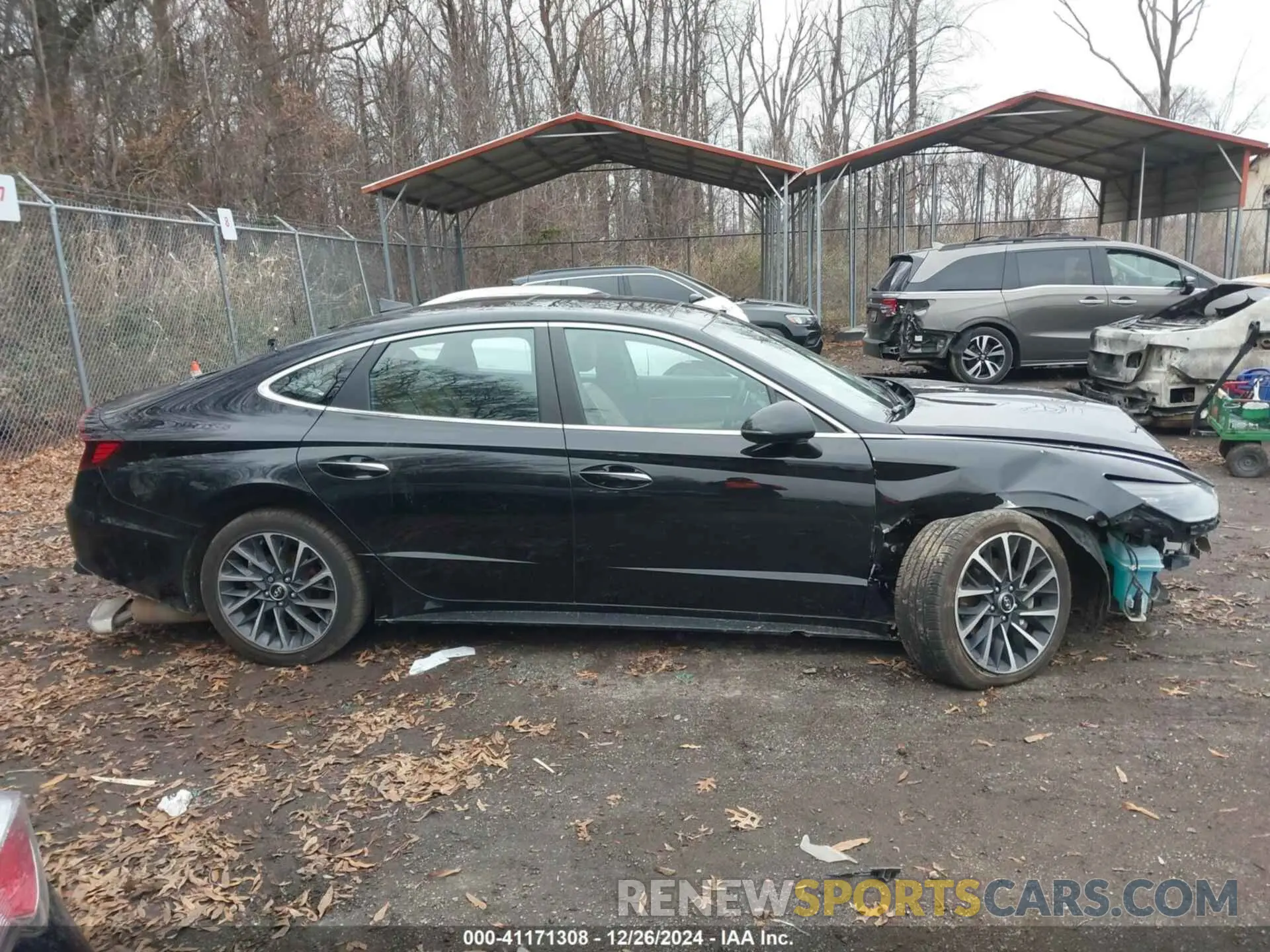 14 Photograph of a damaged car 5NPEH4J29LH029932 HYUNDAI SONATA 2020