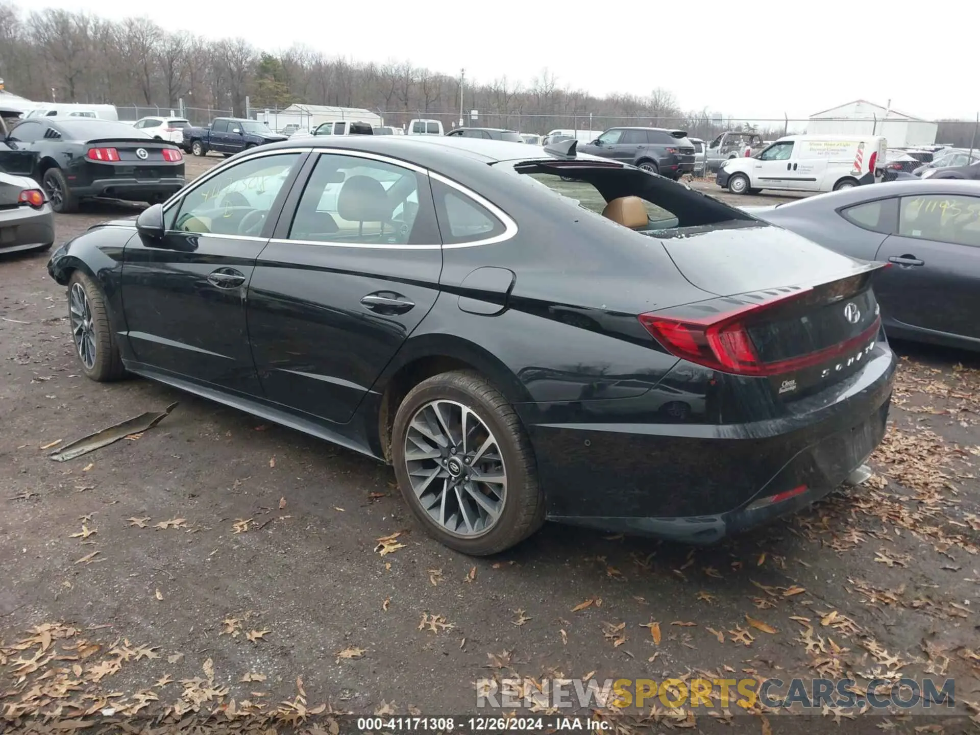 3 Photograph of a damaged car 5NPEH4J29LH029932 HYUNDAI SONATA 2020