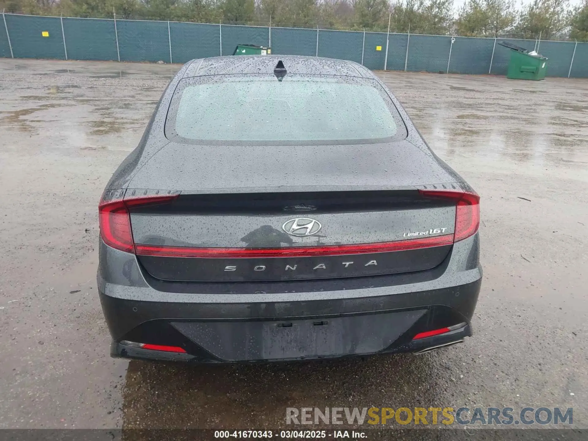 16 Photograph of a damaged car 5NPEH4J29LH031504 HYUNDAI SONATA 2020