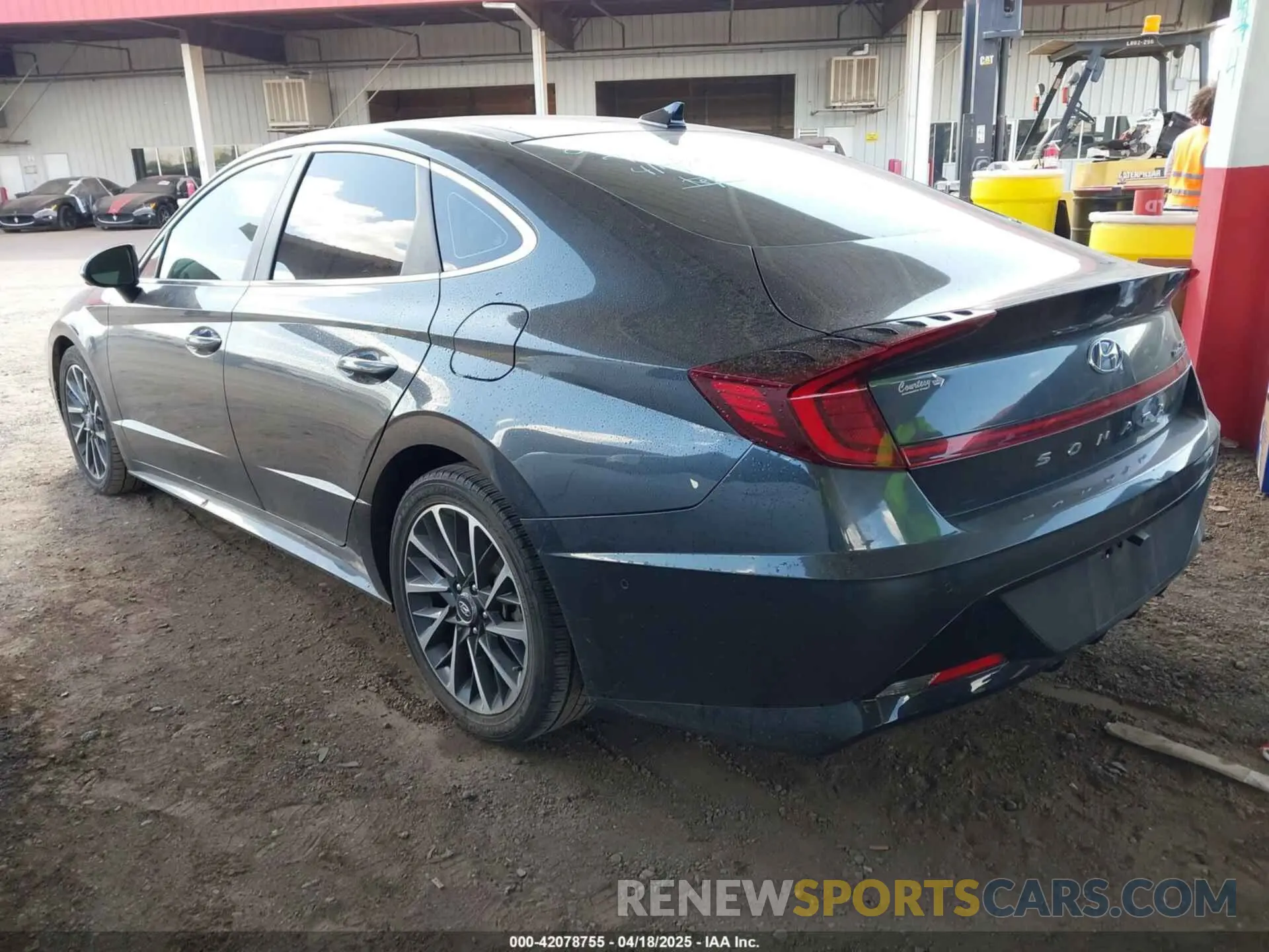 3 Photograph of a damaged car 5NPEH4J2XLH050885 HYUNDAI SONATA 2020