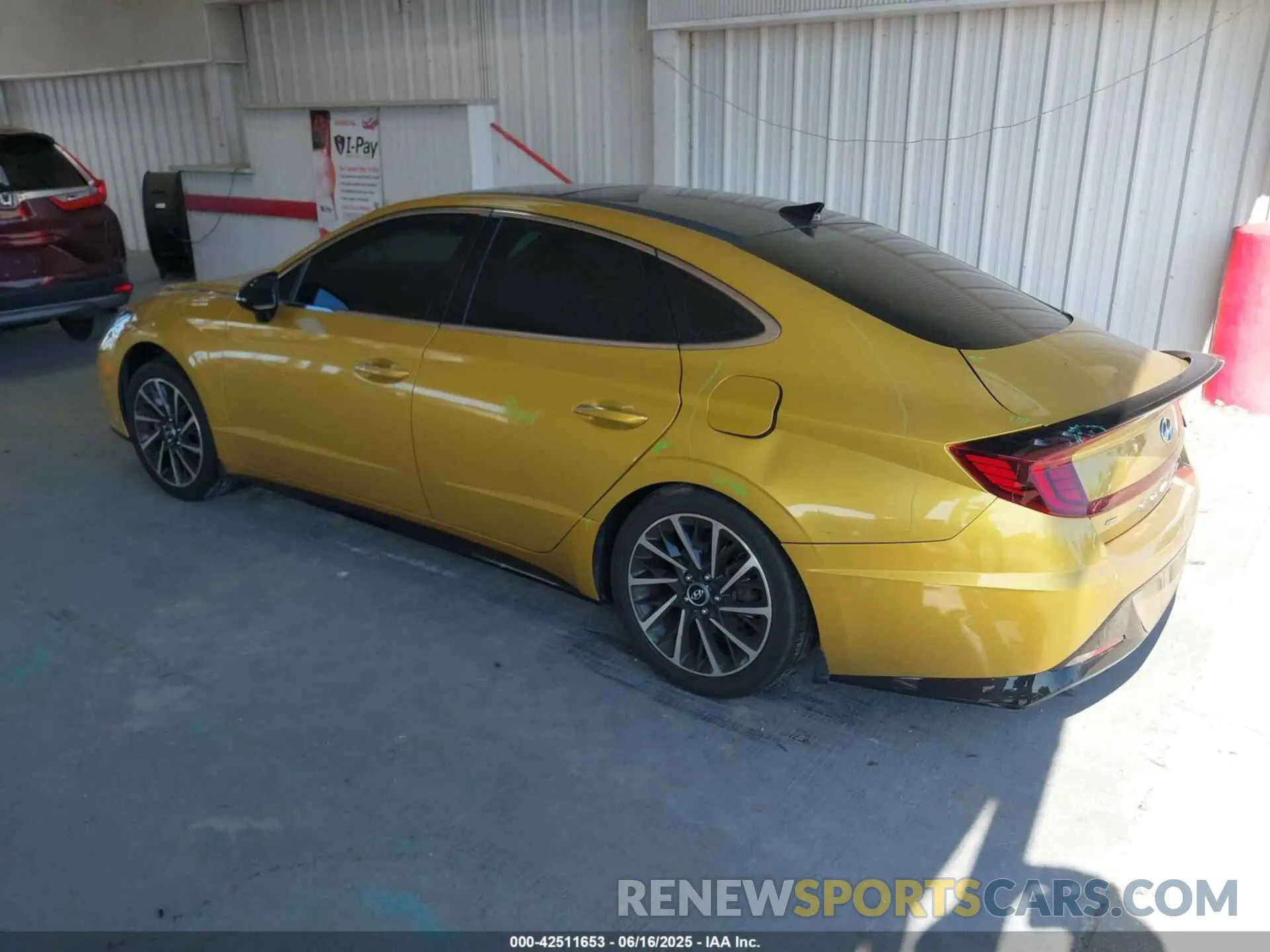 3 Photograph of a damaged car 5NPEJ4J20LH022601 HYUNDAI SONATA 2020