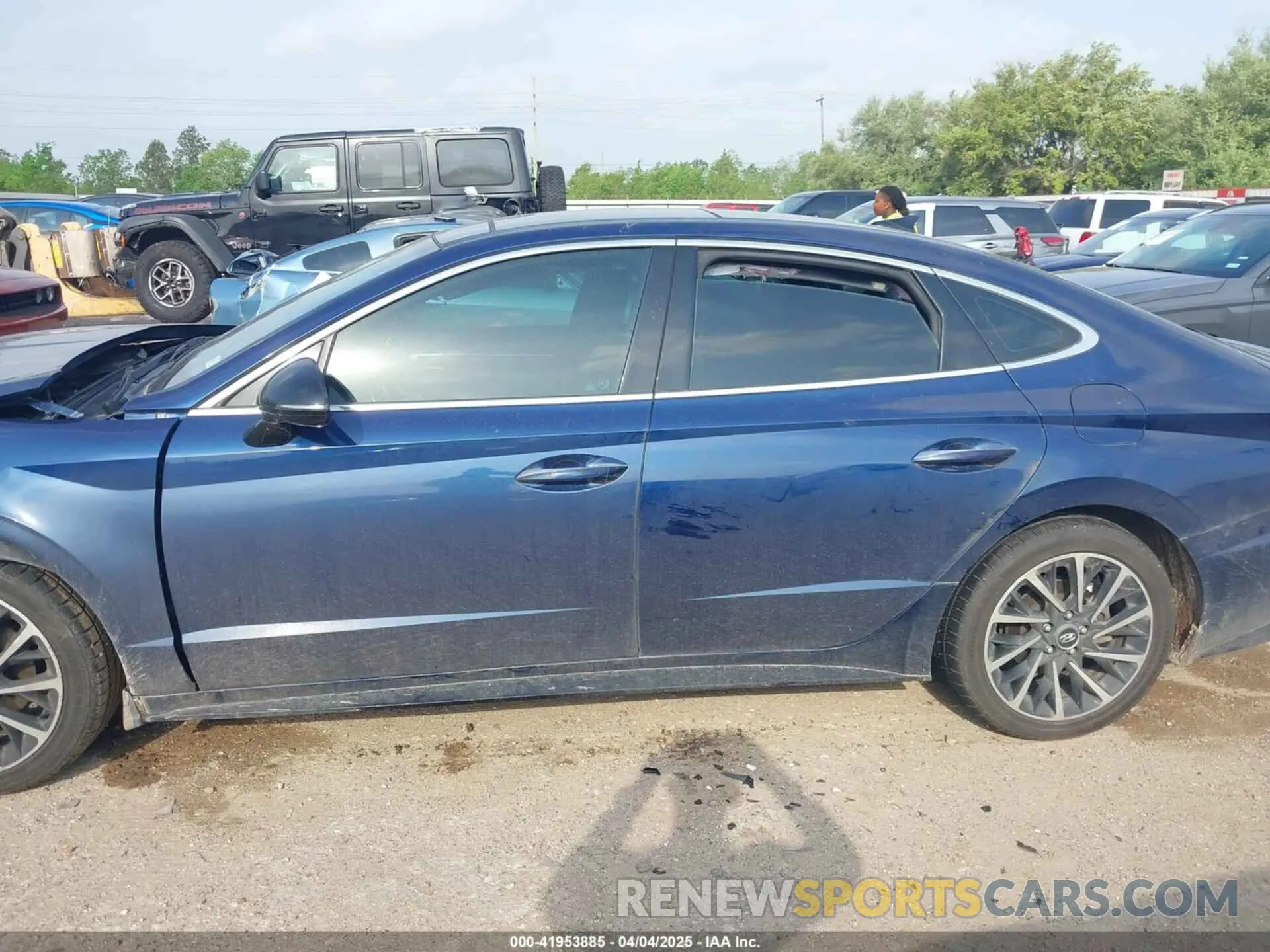 15 Photograph of a damaged car 5NPEJ4J20LH042864 HYUNDAI SONATA 2020