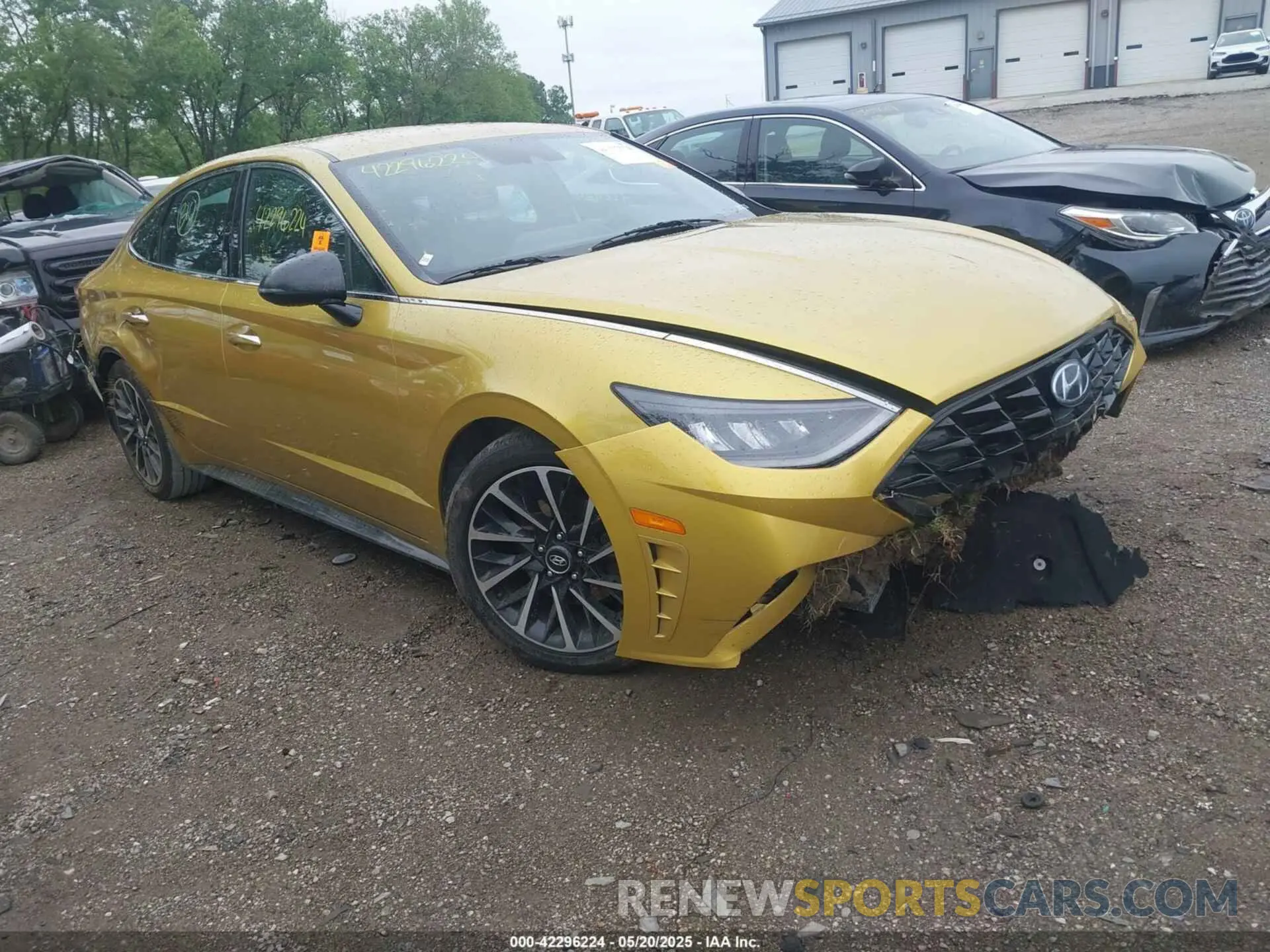 1 Photograph of a damaged car 5NPEJ4J20LH051239 HYUNDAI SONATA 2020