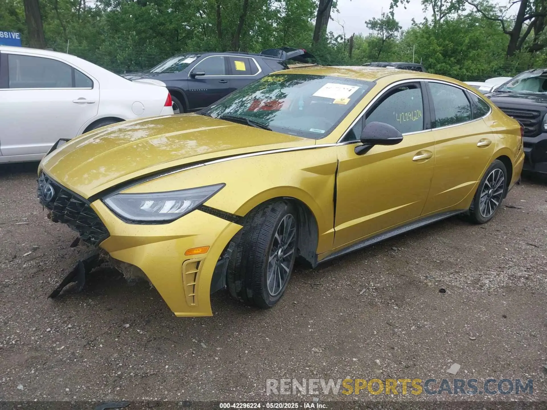 2 Photograph of a damaged car 5NPEJ4J20LH051239 HYUNDAI SONATA 2020