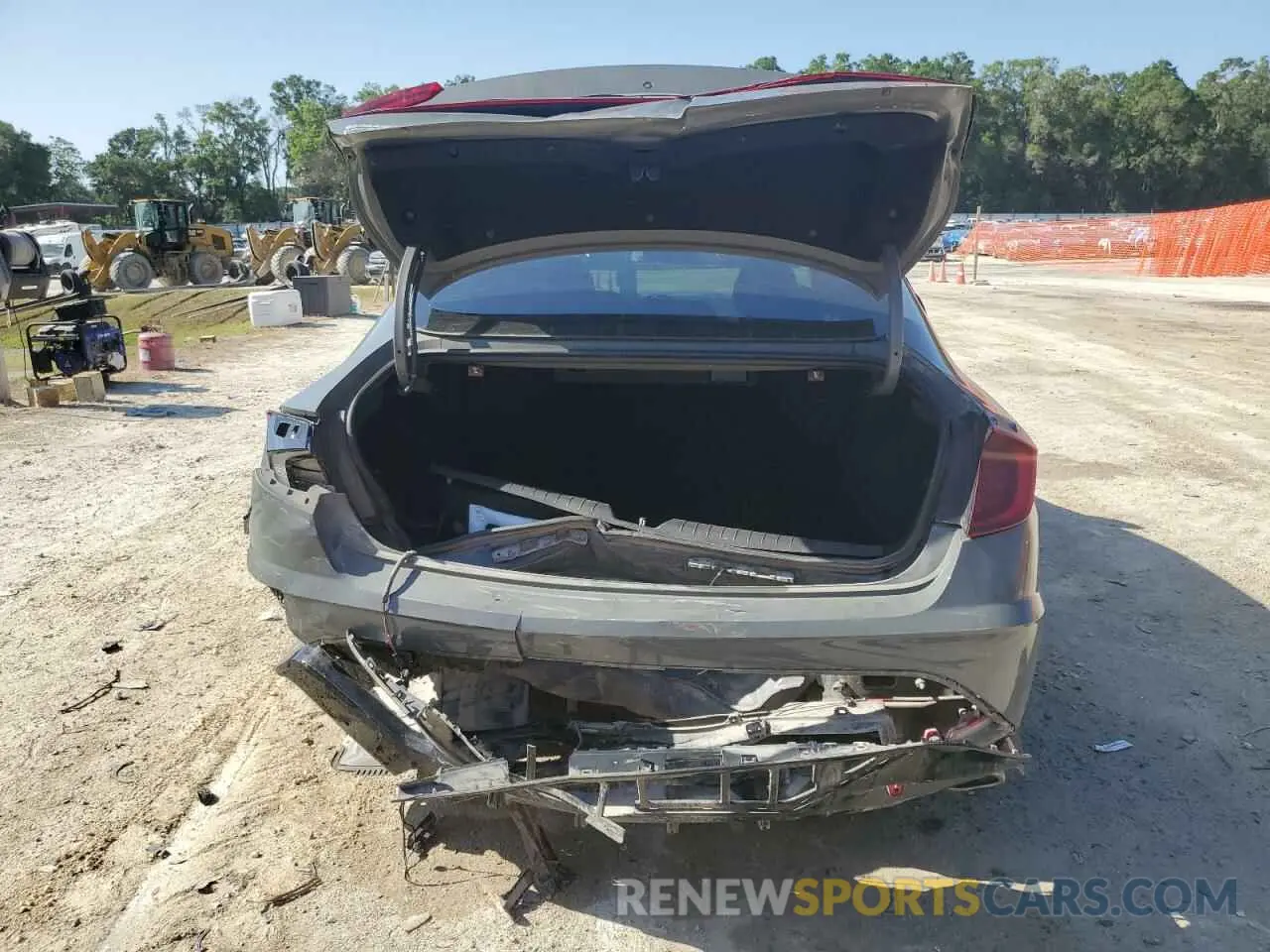 6 Photograph of a damaged car 5NPEJ4J22LH022552 HYUNDAI SONATA 2020