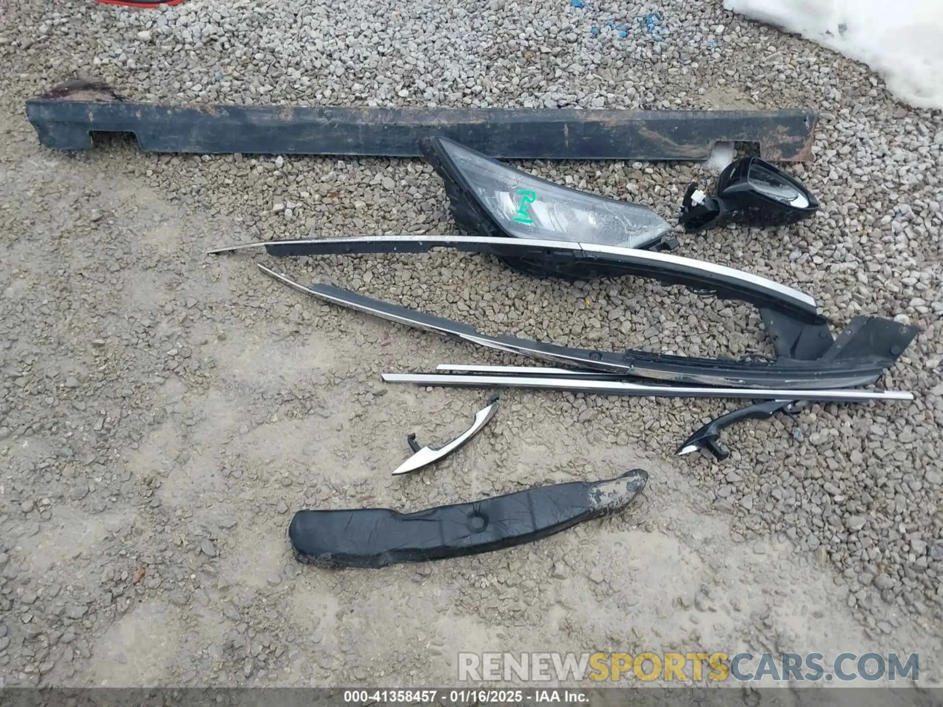 12 Photograph of a damaged car 5NPEJ4J22LH028934 HYUNDAI SONATA 2020