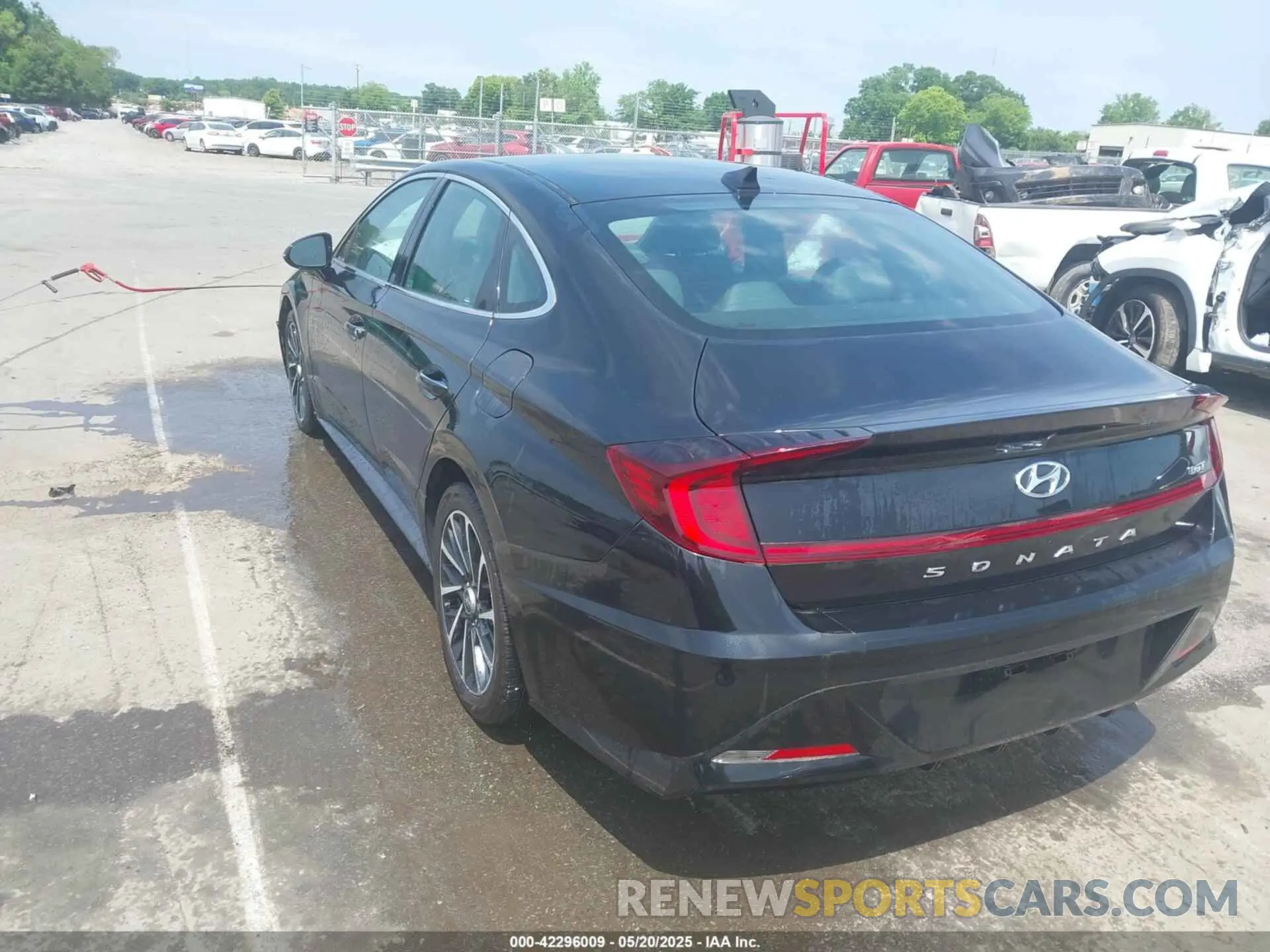 3 Photograph of a damaged car 5NPEJ4J24LH028627 HYUNDAI SONATA 2020