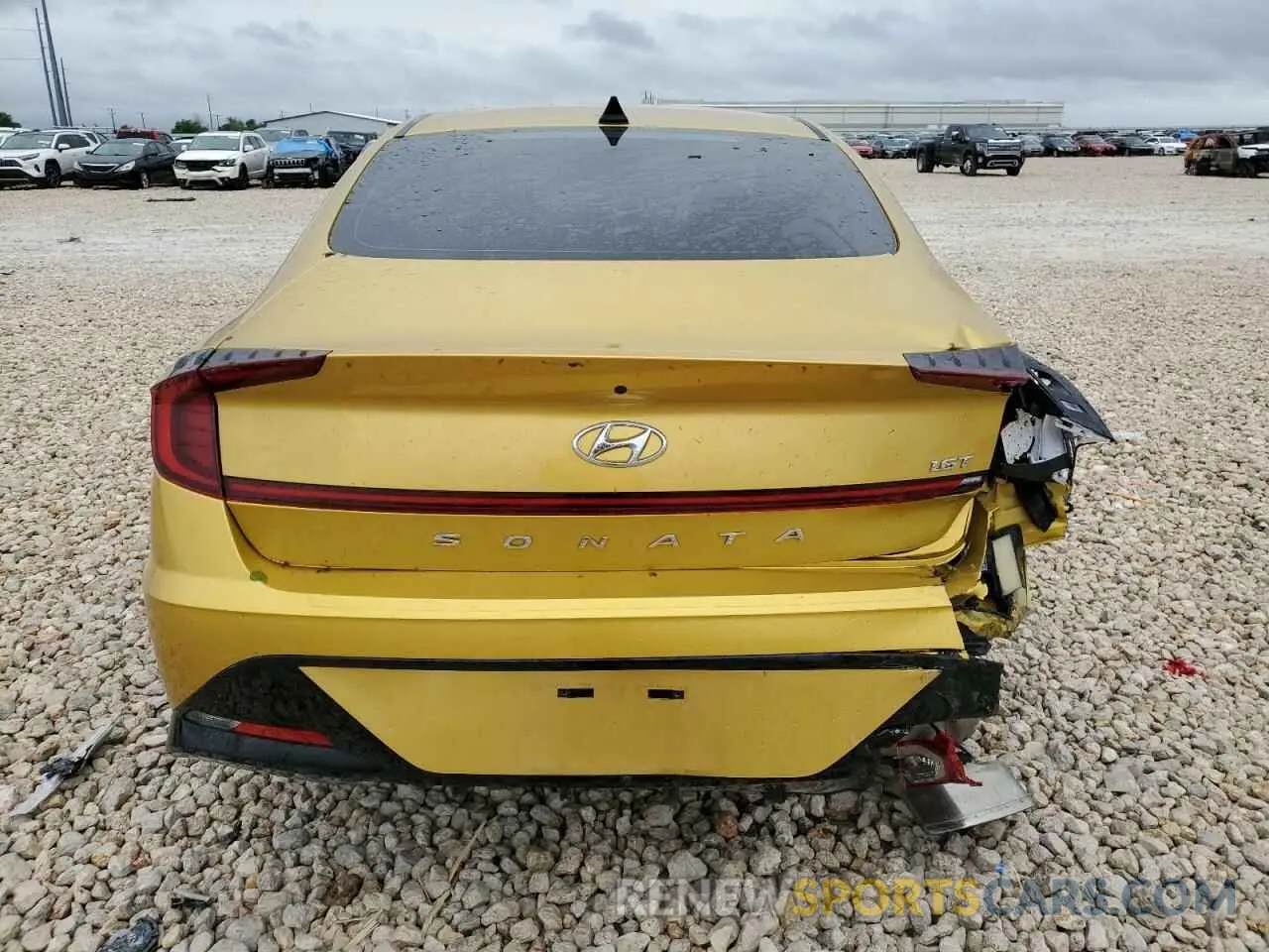 6 Photograph of a damaged car 5NPEJ4J25LH030208 HYUNDAI SONATA 2020