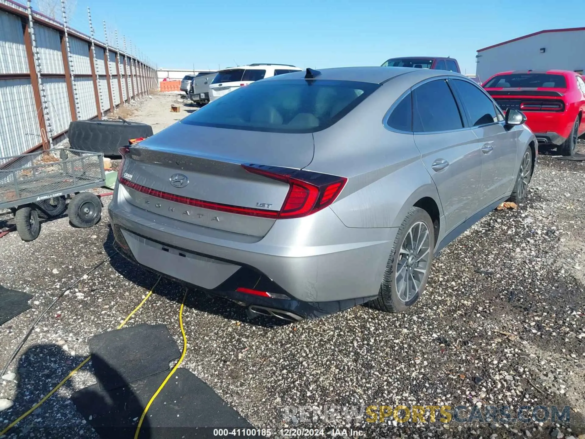 4 Photograph of a damaged car 5NPEJ4J26LH013272 HYUNDAI SONATA 2020