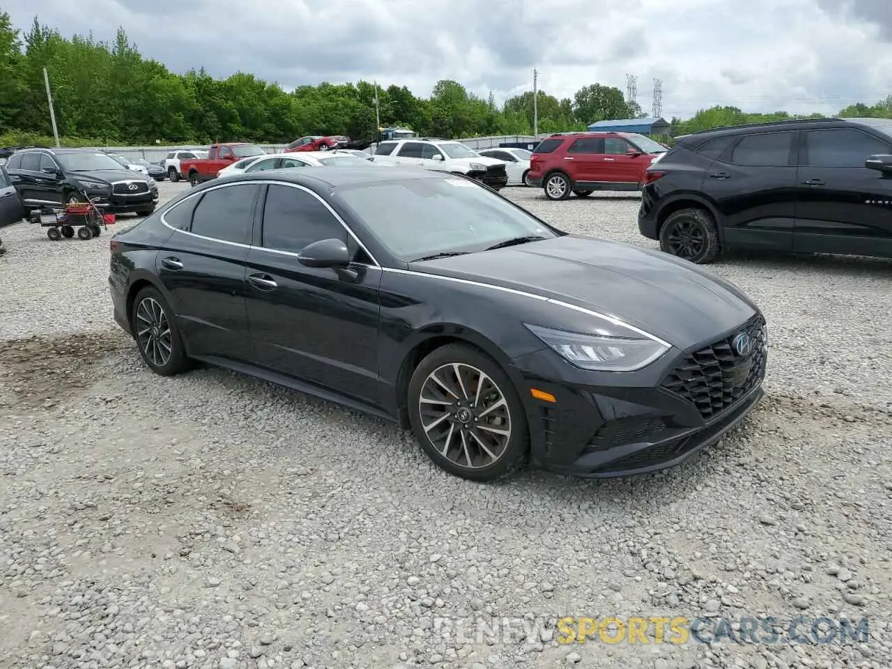 4 Photograph of a damaged car 5NPEJ4J26LH051262 HYUNDAI SONATA 2020