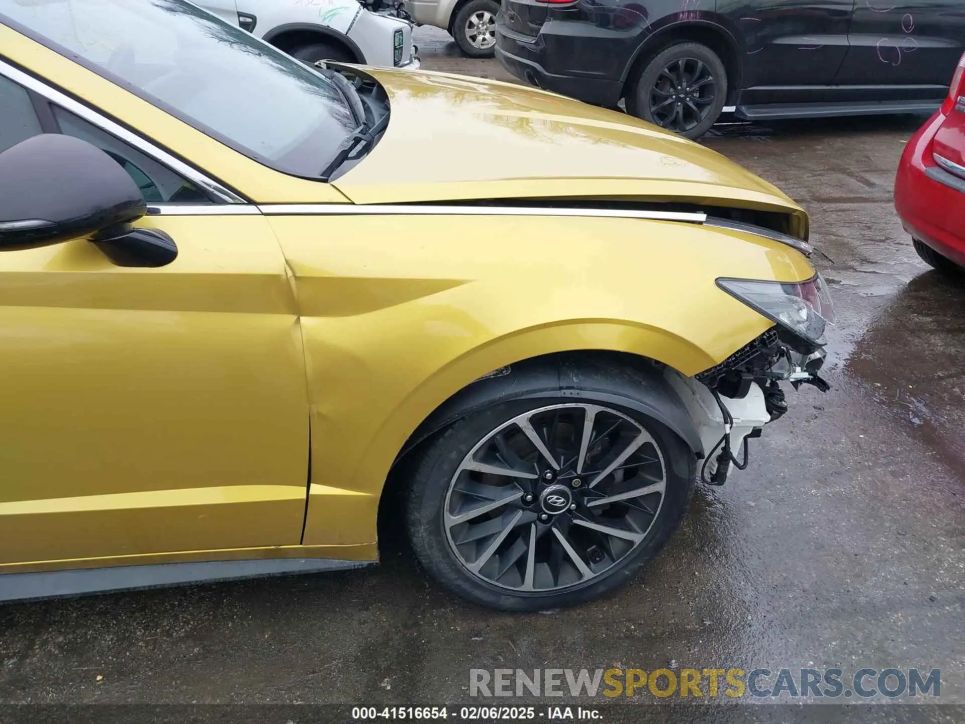 17 Photograph of a damaged car 5NPEJ4J27LH015645 HYUNDAI SONATA 2020