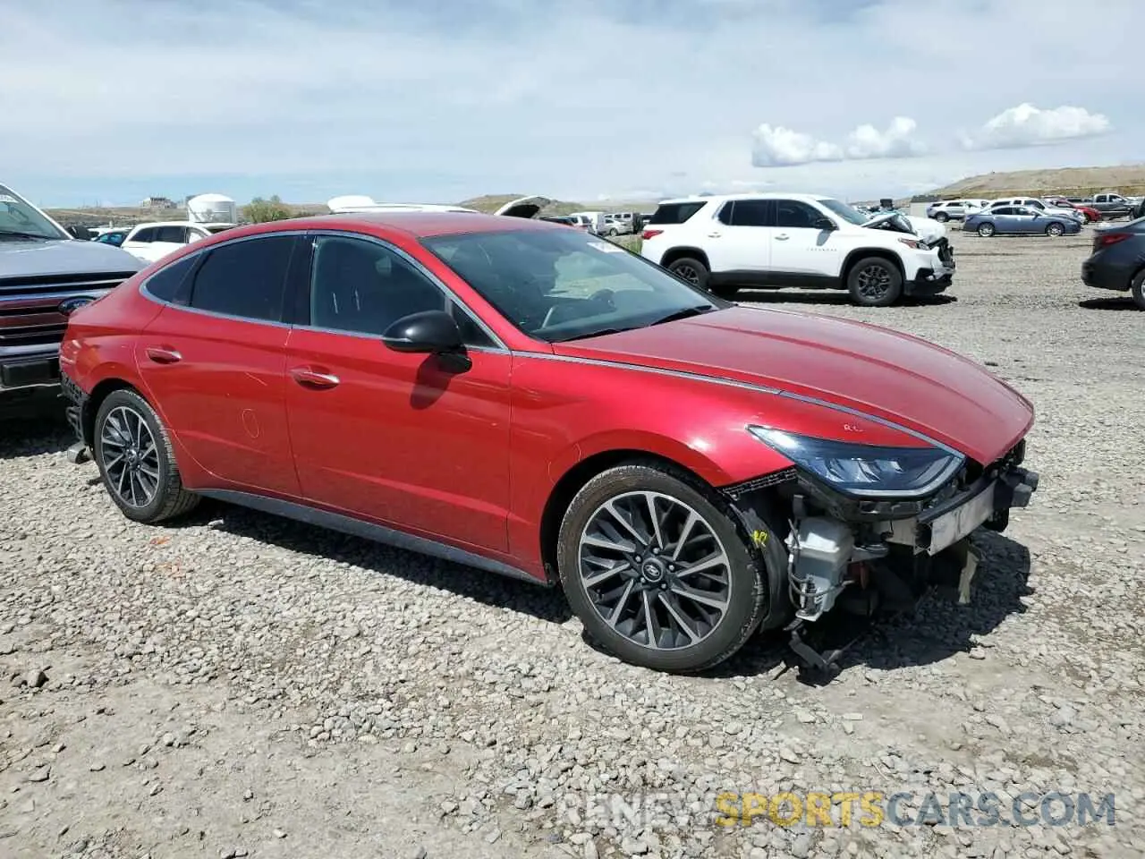4 Photograph of a damaged car 5NPEJ4J28LH003844 HYUNDAI SONATA 2020