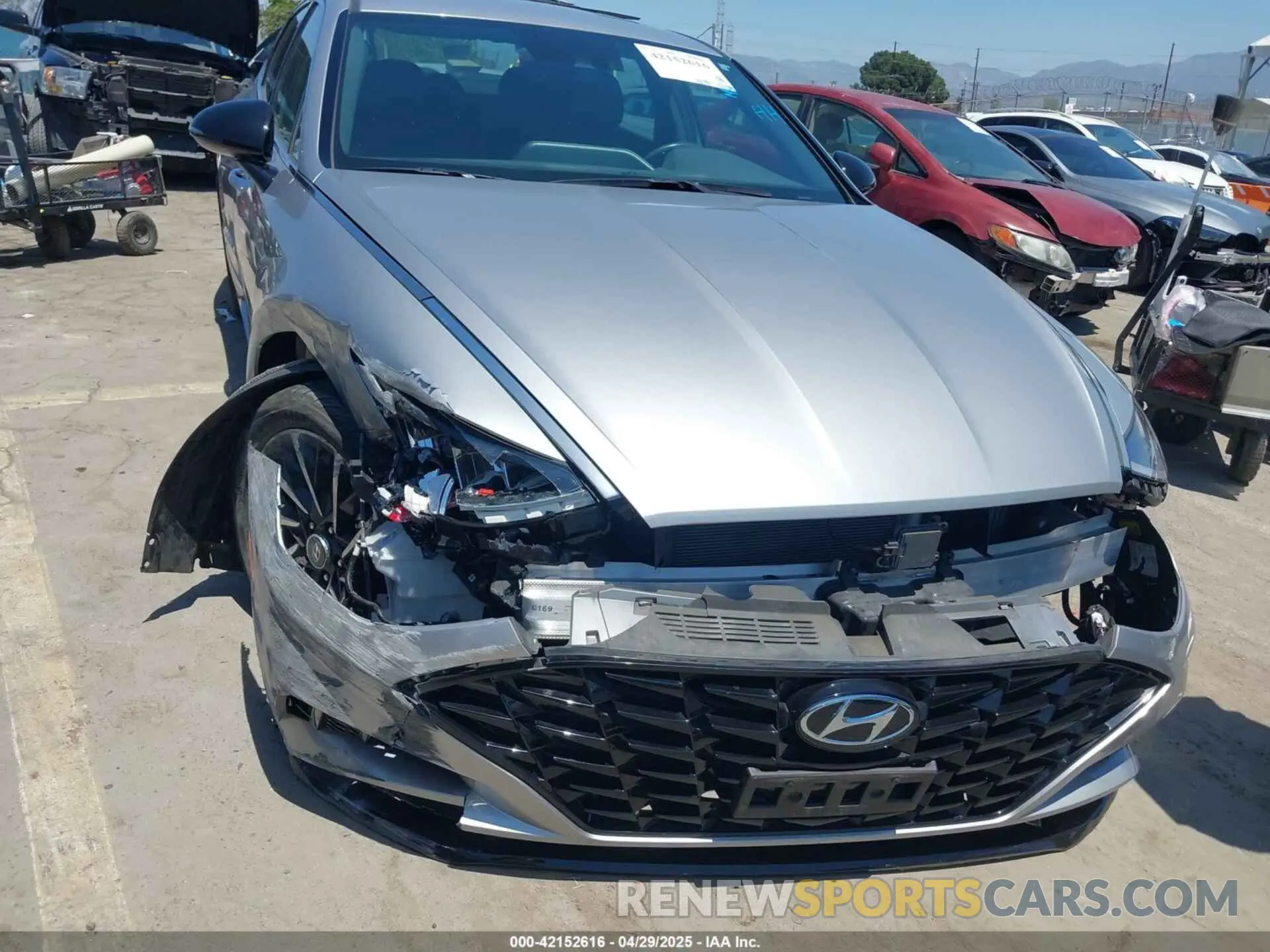 6 Photograph of a damaged car 5NPEJ4J29LH019387 HYUNDAI SONATA 2020